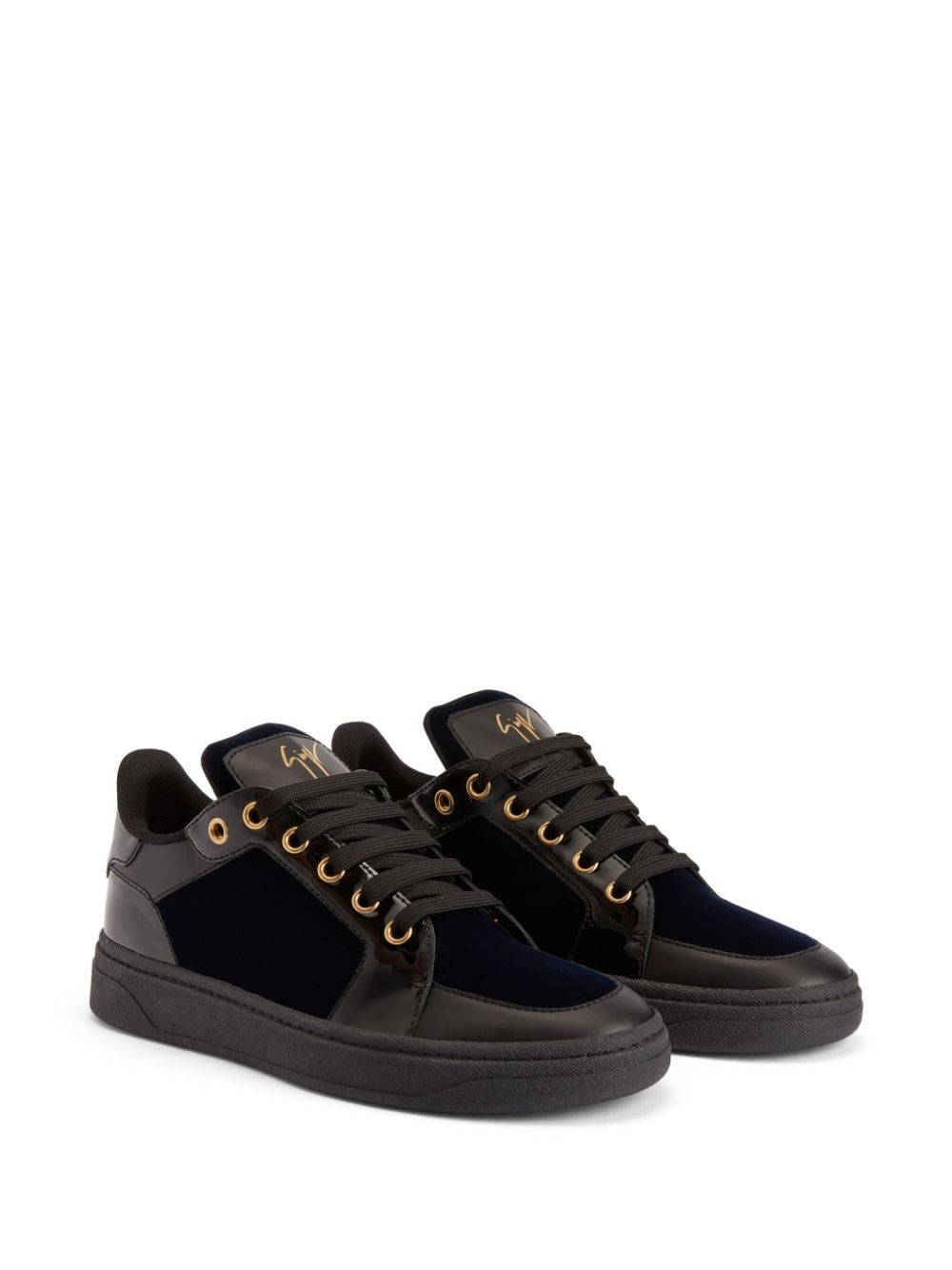 GZ94 logo-print sneakers - 2