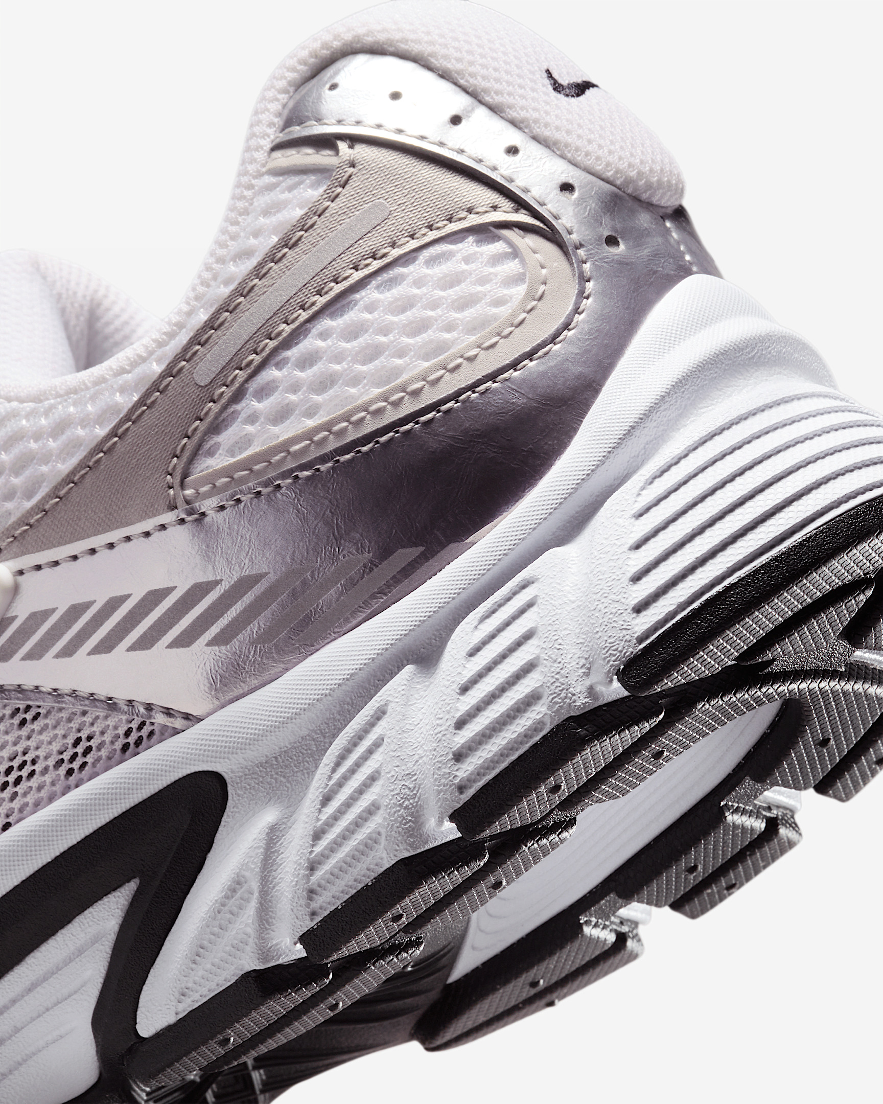 Nike V5 RNR Men's Shoes - 8
