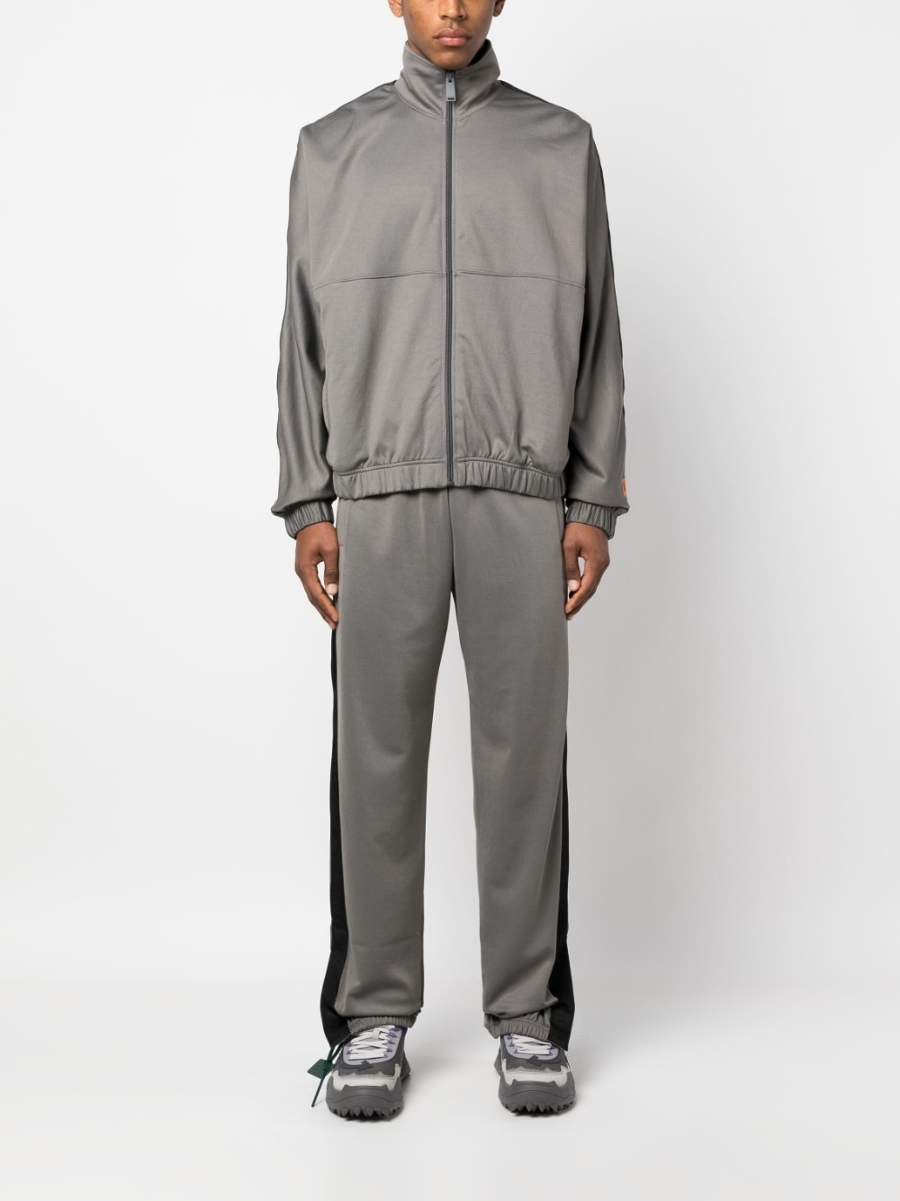 logo-patch zip-up sweatshirt - 2