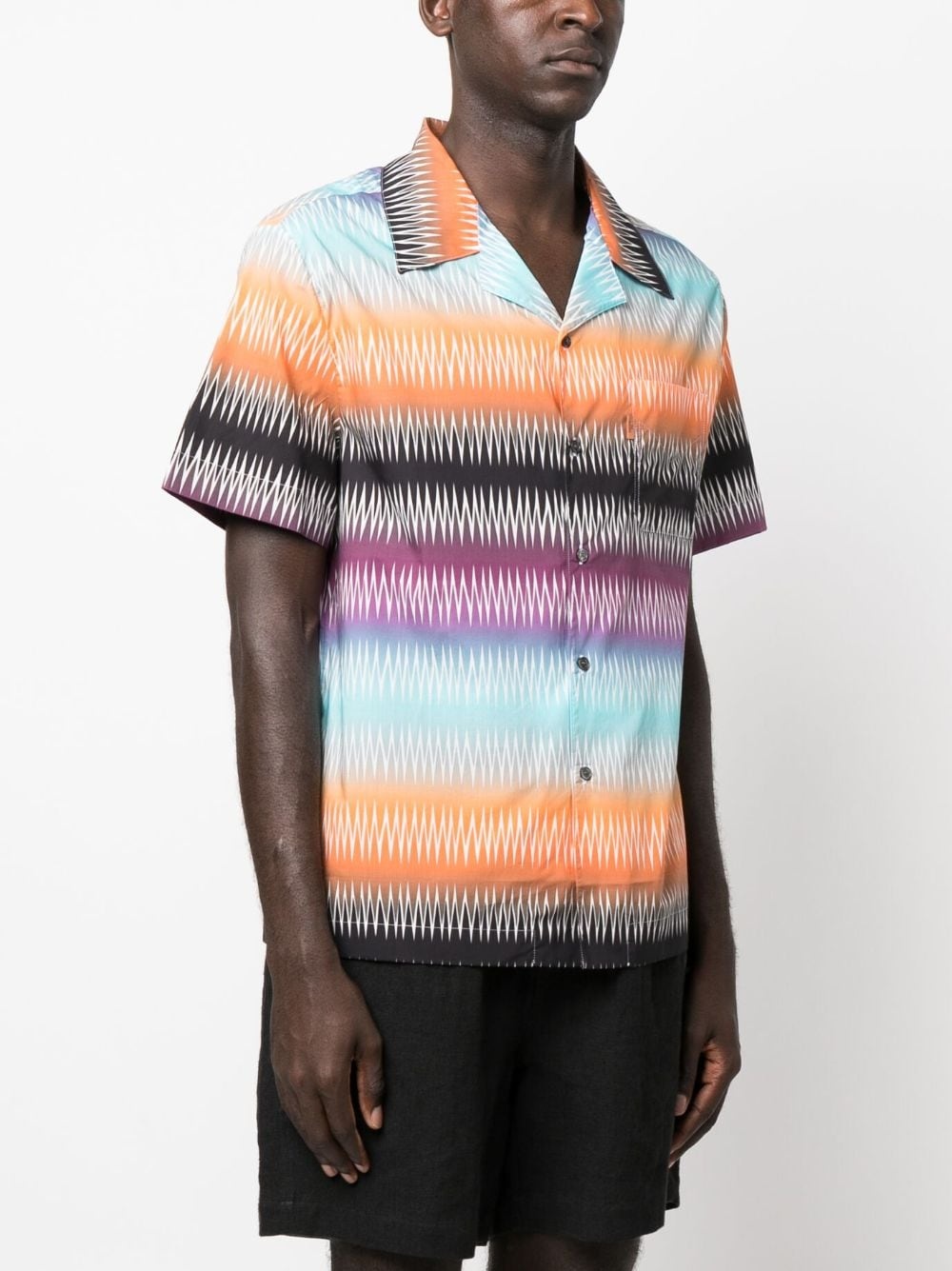 gradient chevron-print shirt - 3