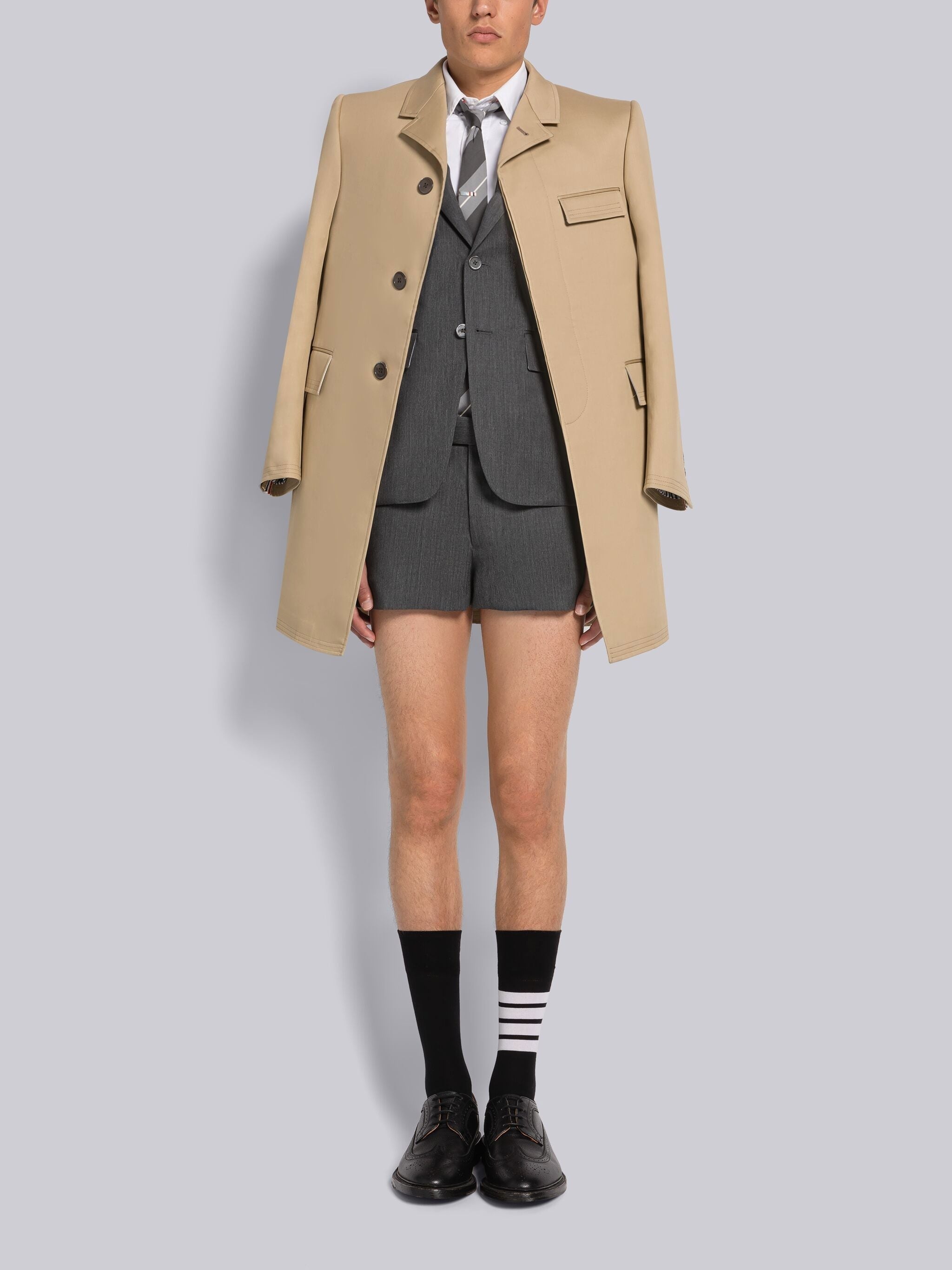 STIFF WOOL GABARDINE MID RISE BACKSTRAP MINI SHORT - 4