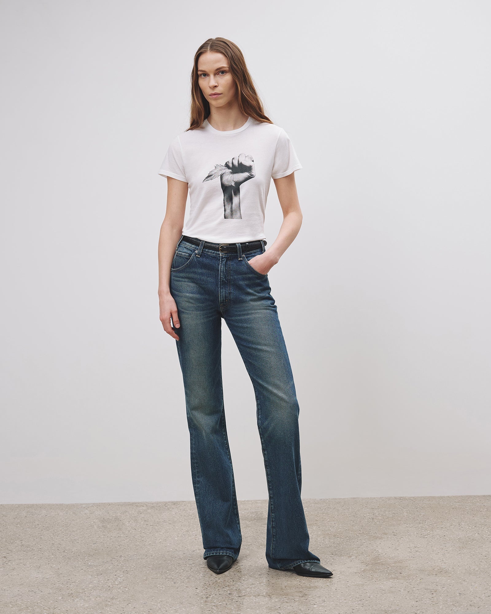 LANA HOPE TEE - 4