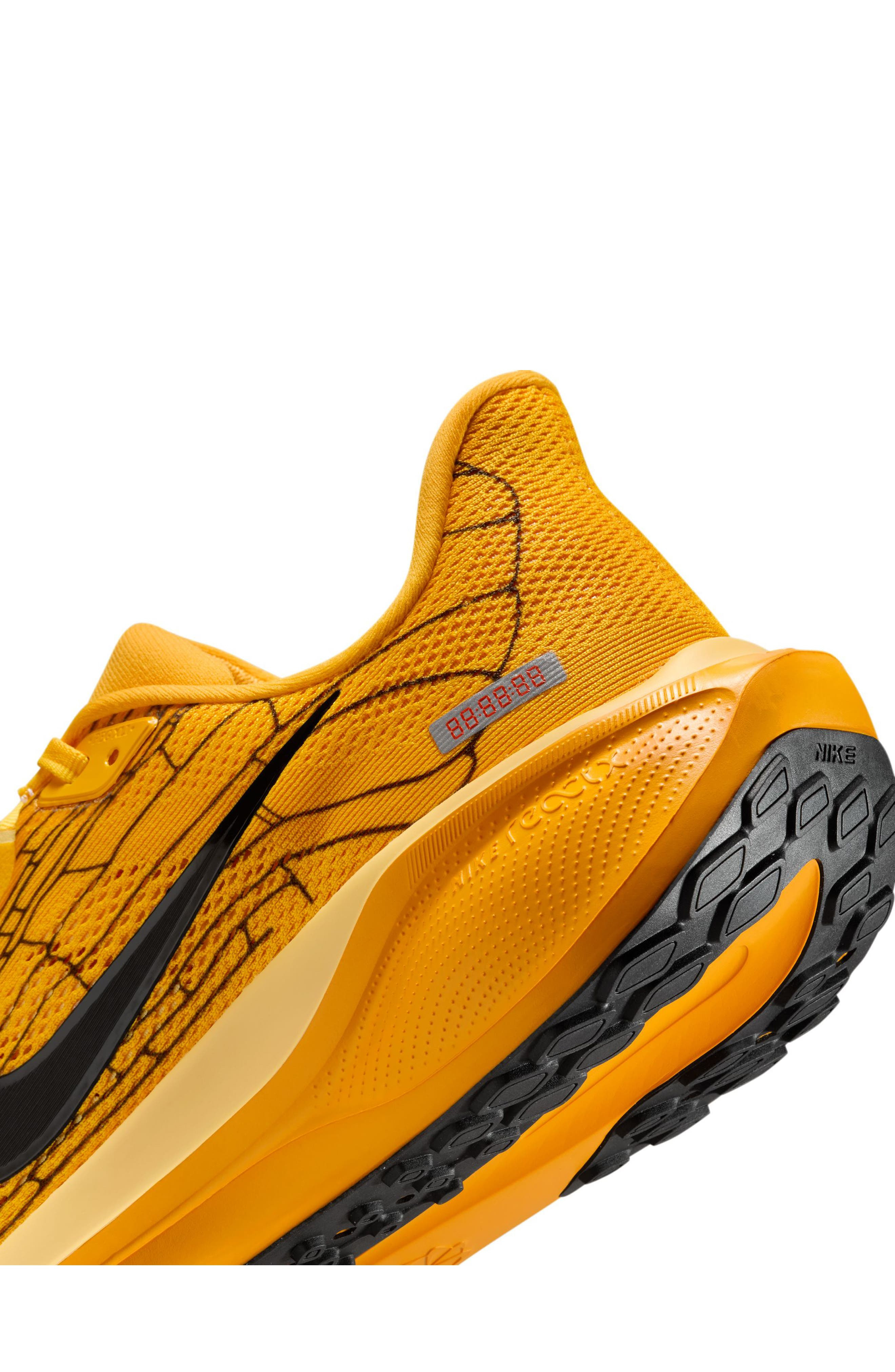 Nike Air Zoom Pegasus 41 LV8 Running Shoe in 700 Unigld/black at Nordstrom - 8