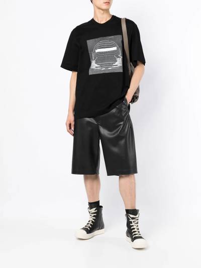 Julius graphic-print T-shirt outlook