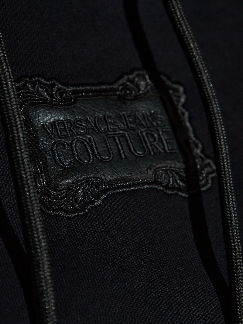 logo-patch hoodie 5