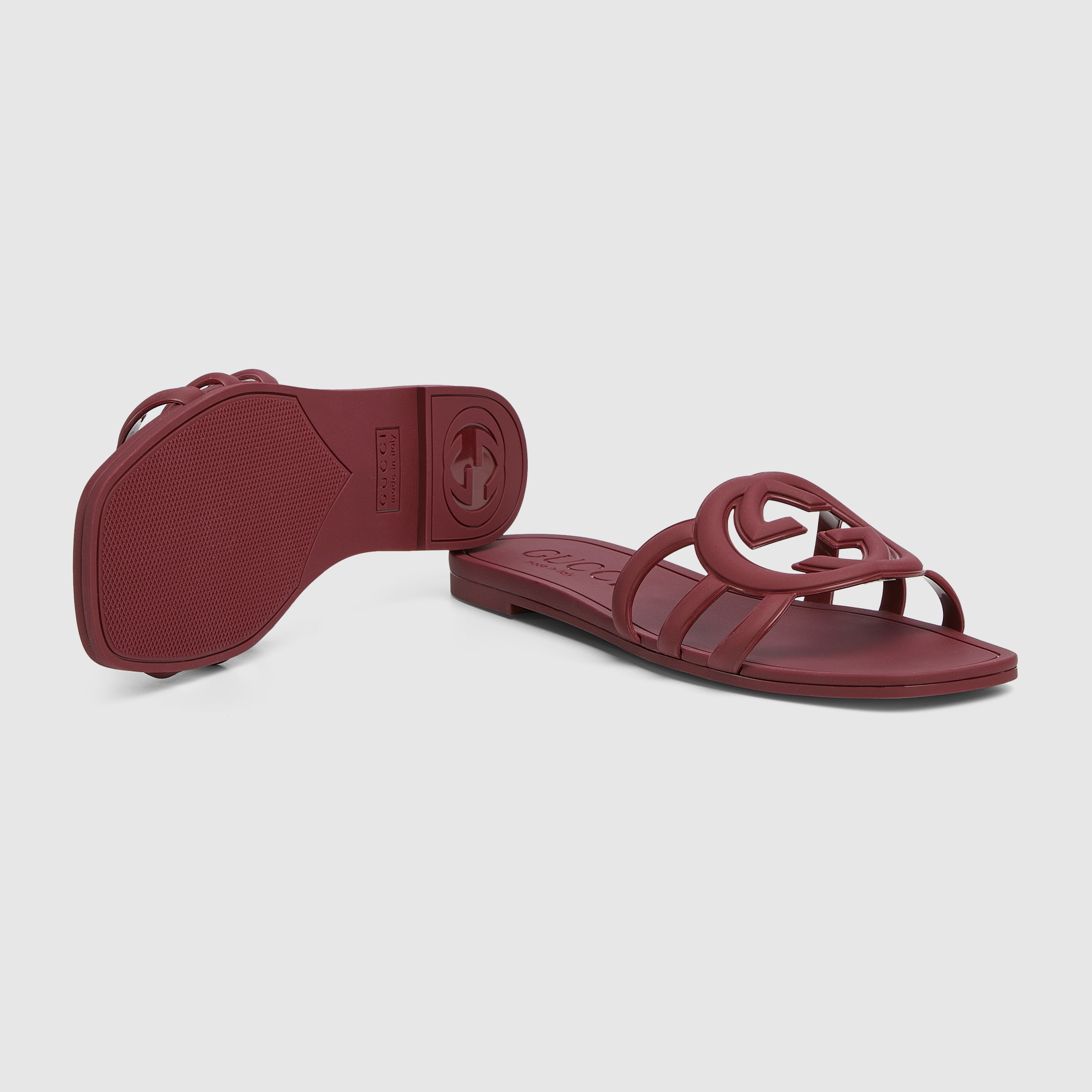 Women's Interlocking G slide sandal - 6