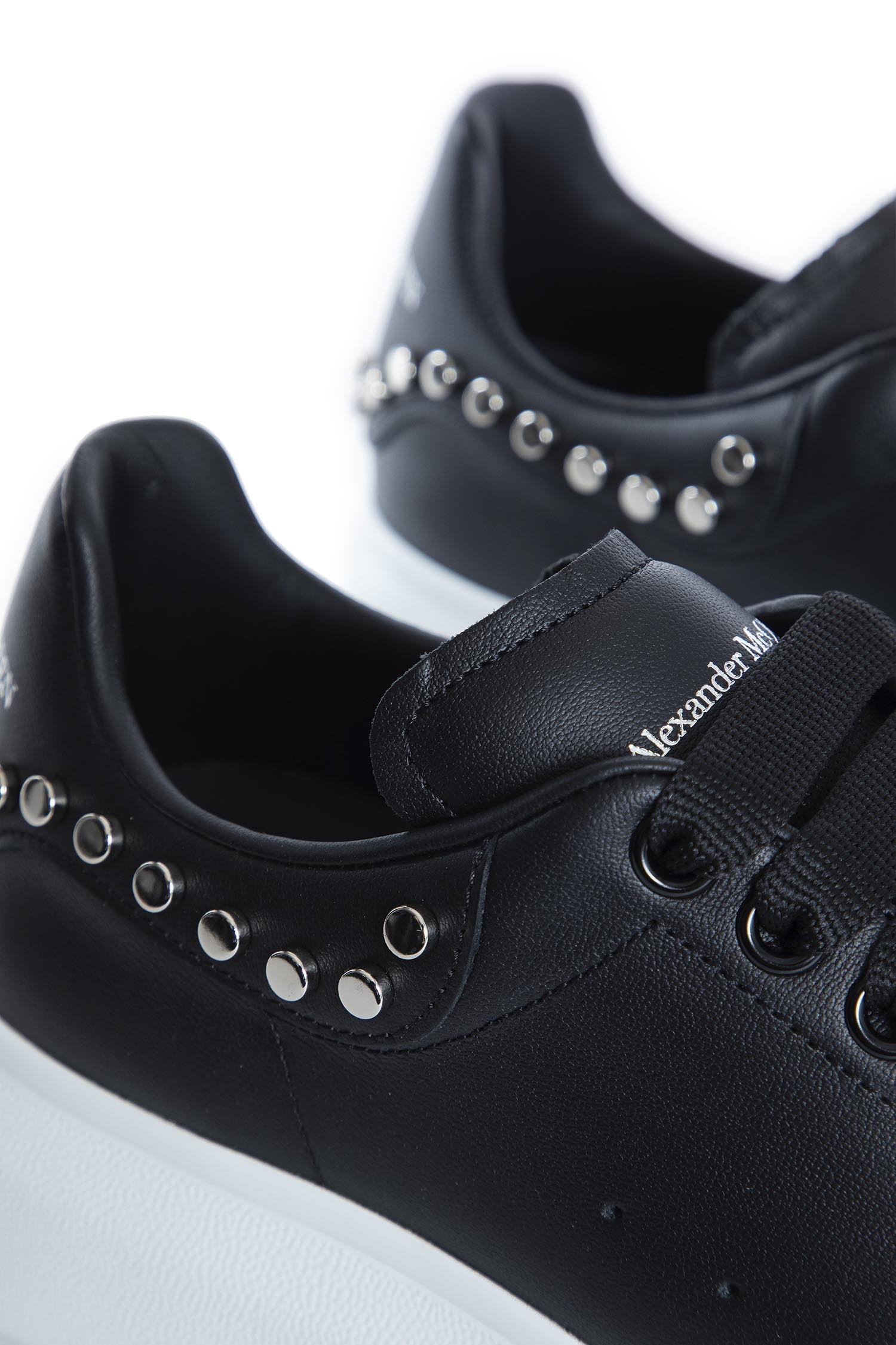 Studded-Oversize-Sneakers - 6