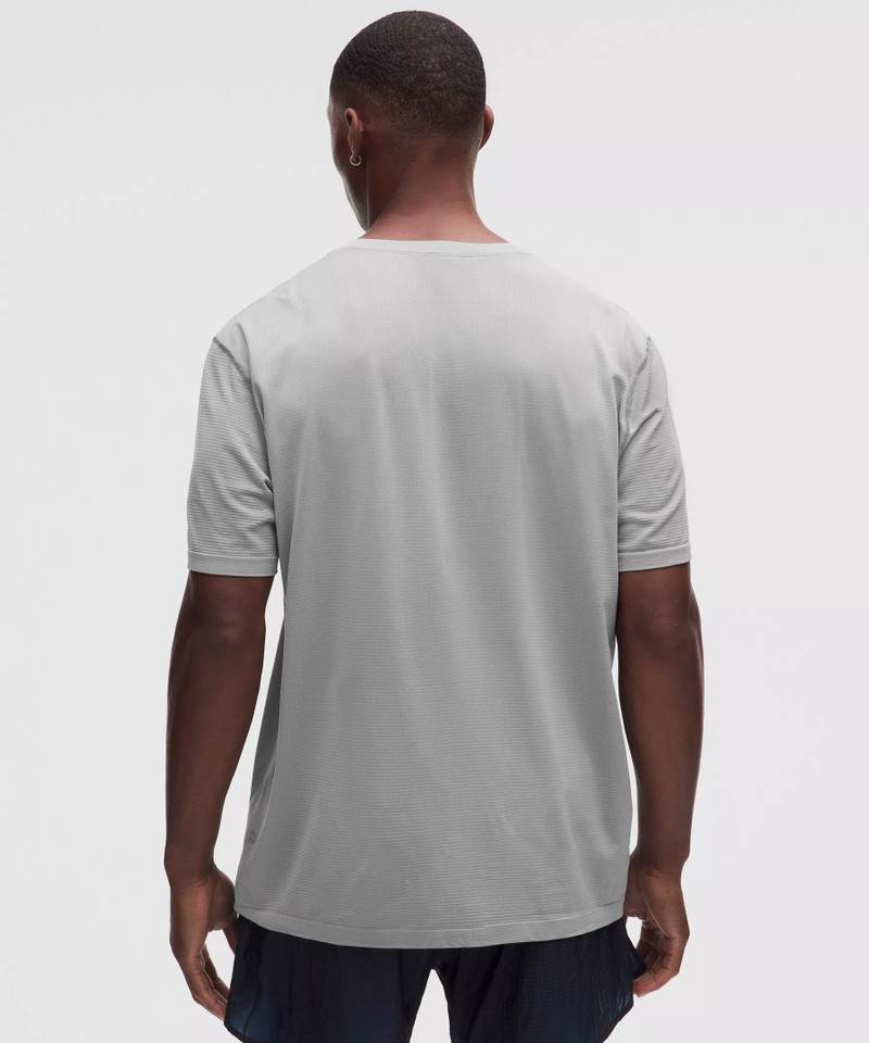 Metal Vent Tech Relaxed-Fit Short-Sleeve Shirt 3