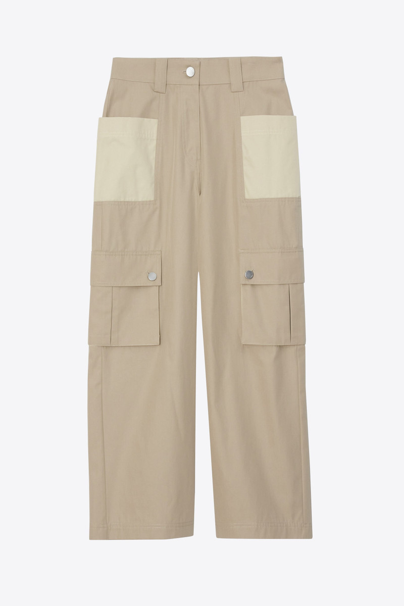 Two-Toned Cropped Cargo Pants 8