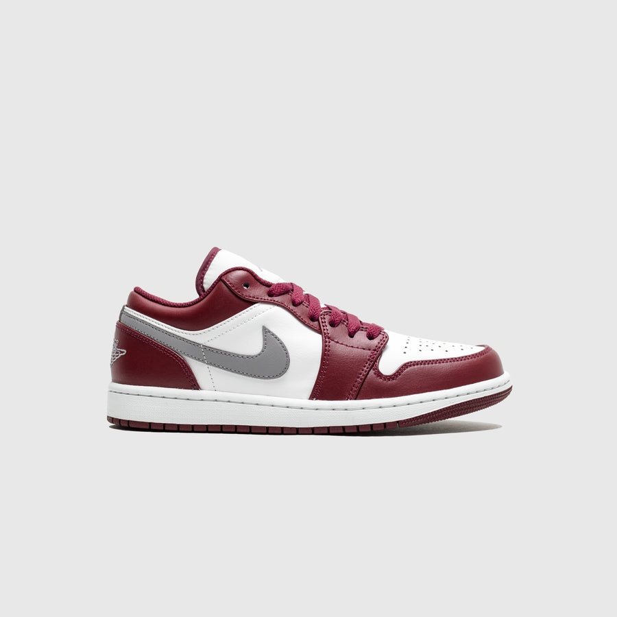 AIR JORDAN 1 LOW "CHERRYWOOD" - 1