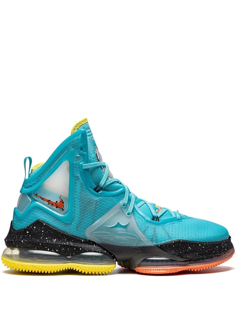 LeBron 19 “Christmas” high-top sneakers - 1
