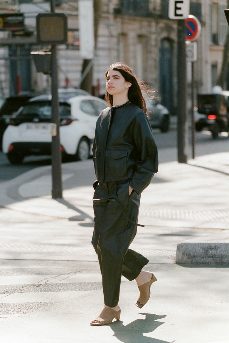 Utility Cocoon Leather Bomber - Black - 6