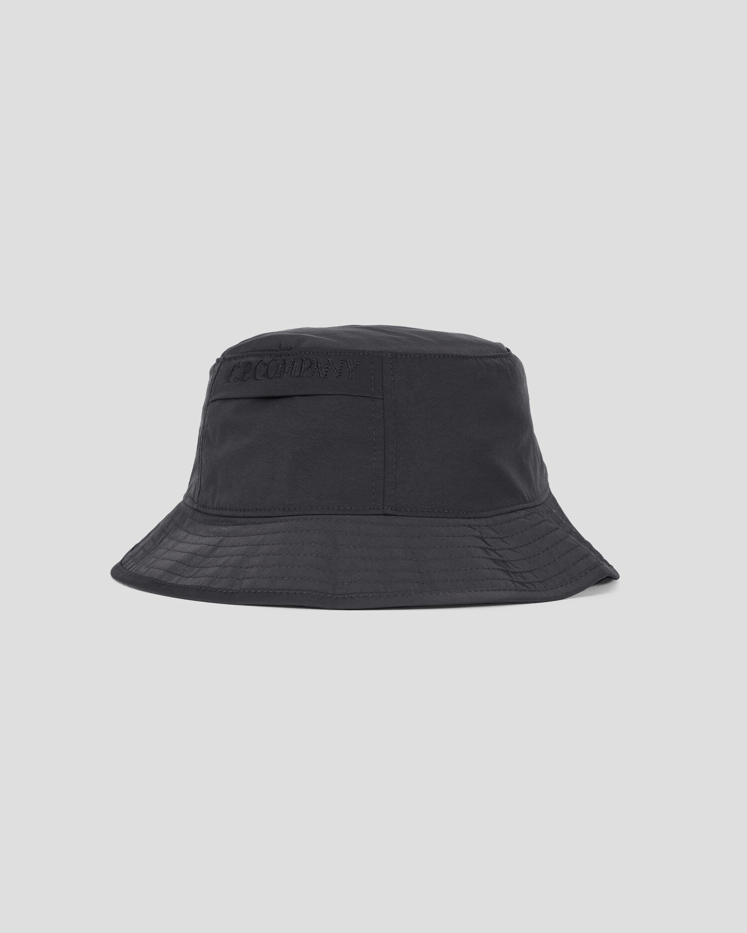 C.P. Company Chrome-R Bucket Hat | REVERSIBLE