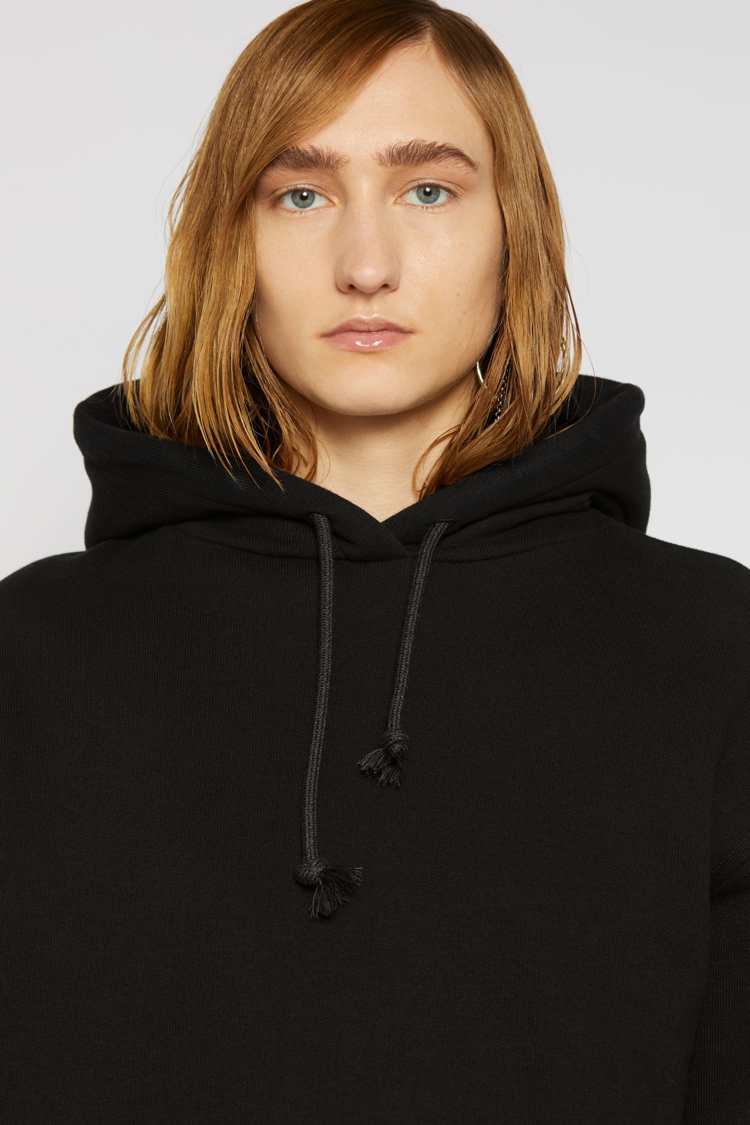 Reverse-label hooded sweatshirt black - 6