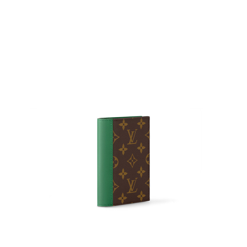 Louis Vuitton Passport Cover outlook