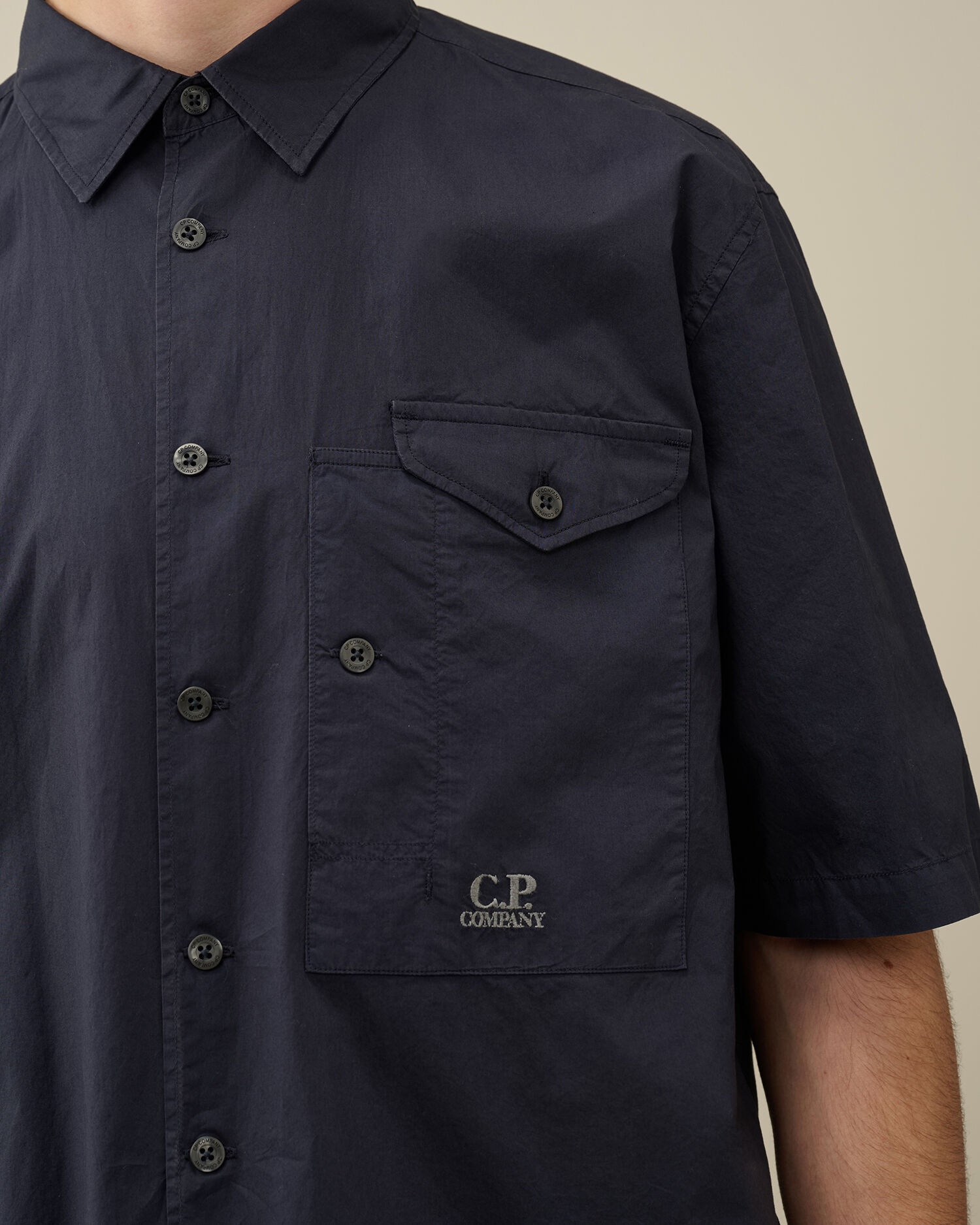 C.P. Company Cotton Popeline Short Sleeved Shirt | REVERSIBLE