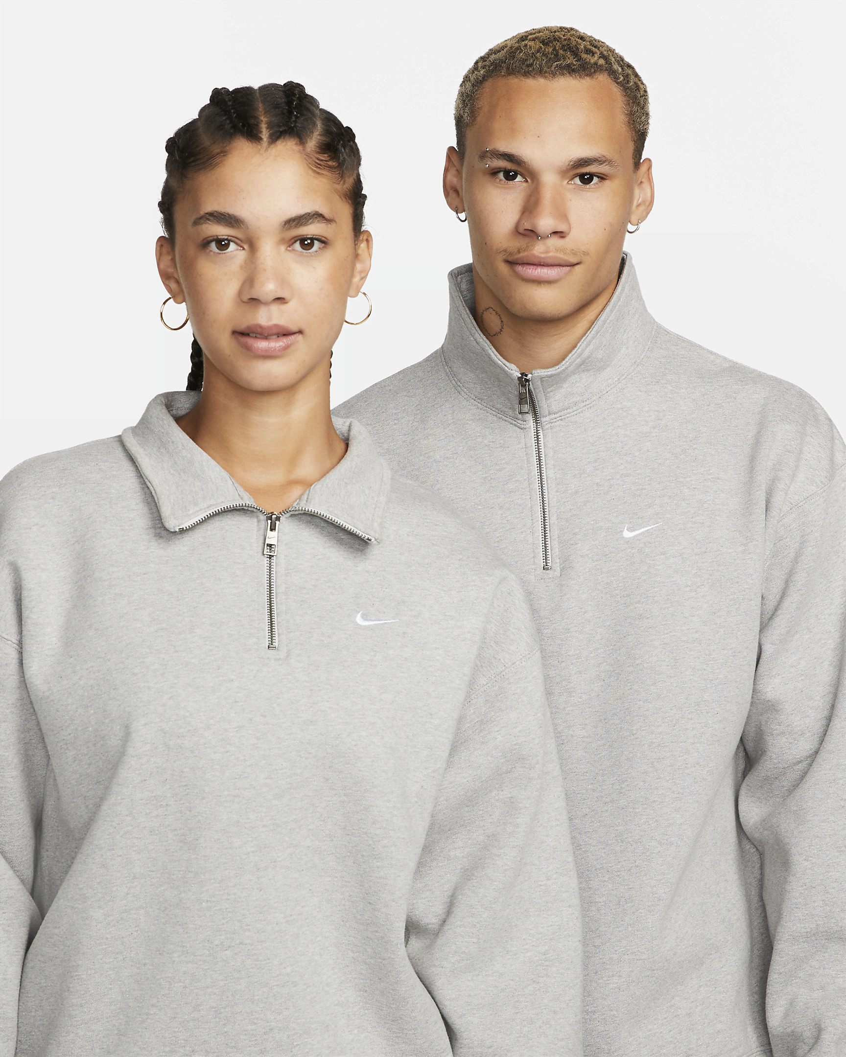 Nike Solo Swoosh Men's 1/4-Zip Top - 3
