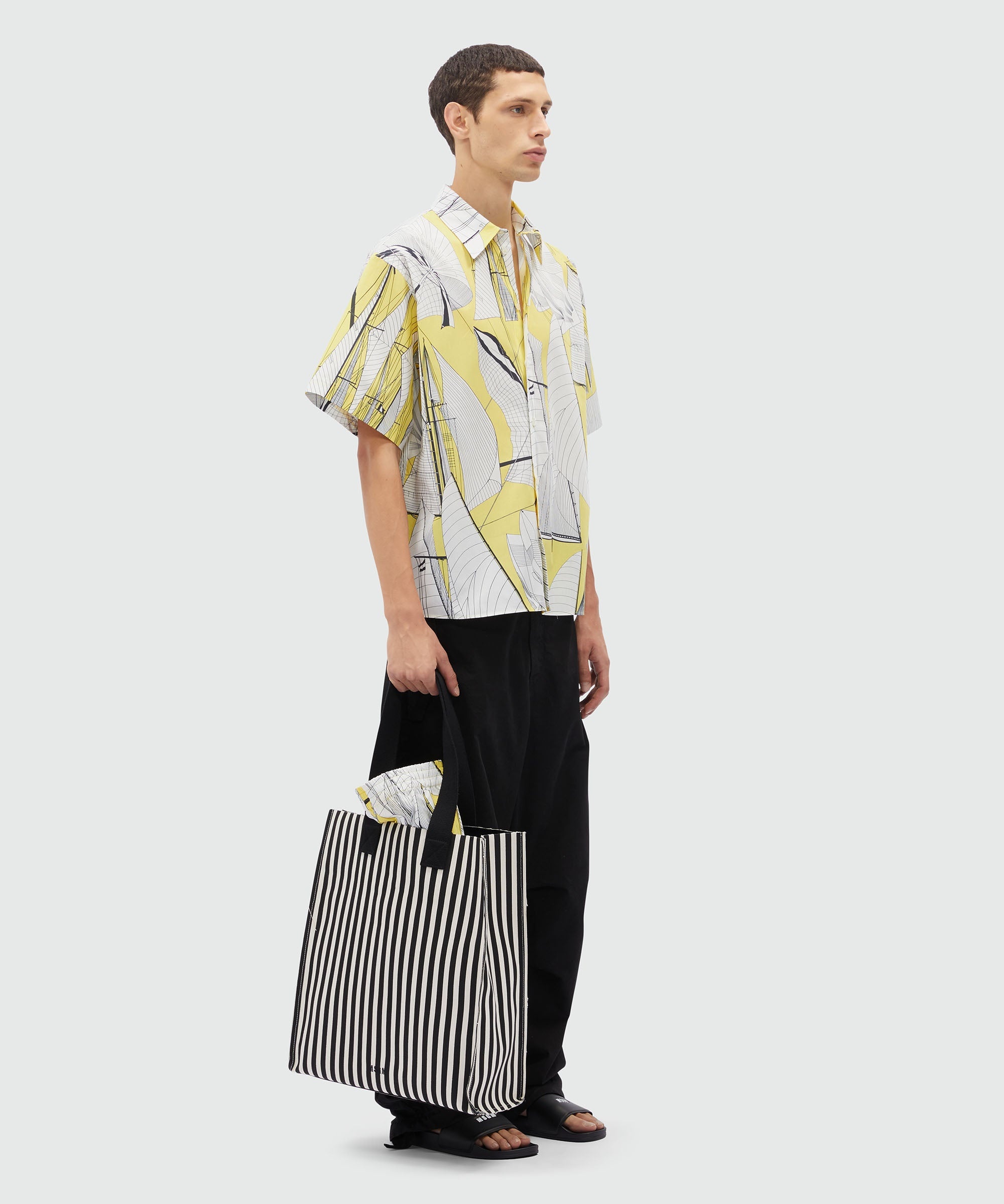 White poplin shirt with "Sail race" print - 4