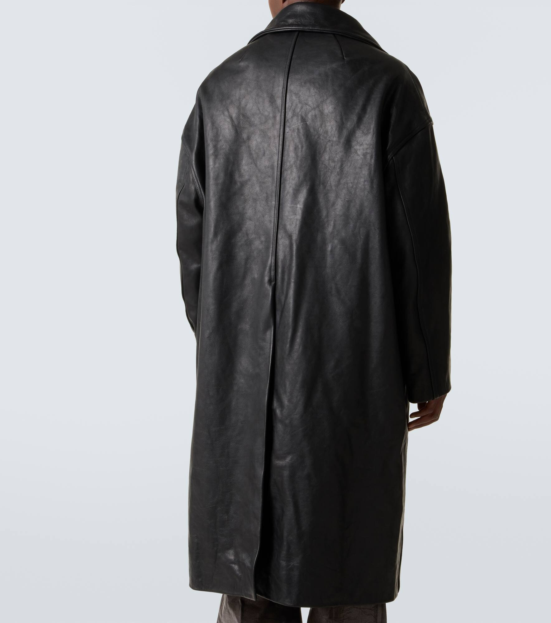 Leather coat - 4