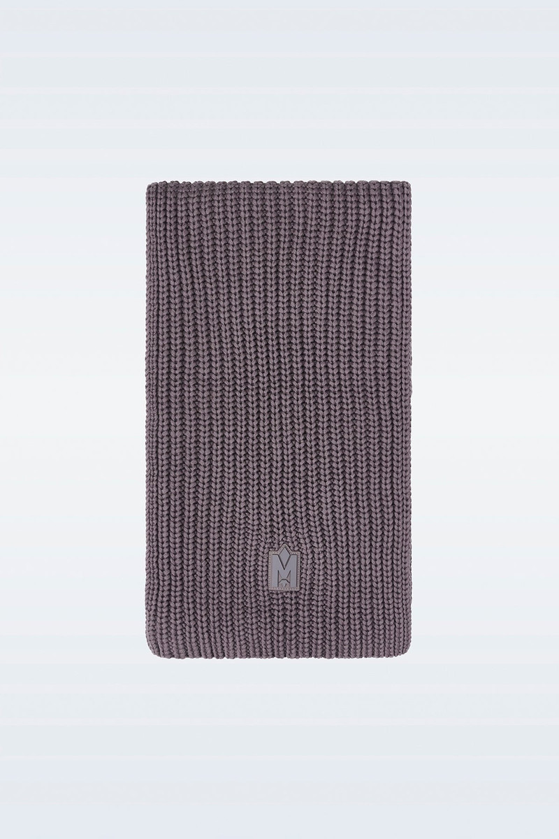 NELL Rectangular merino wool scarf 1