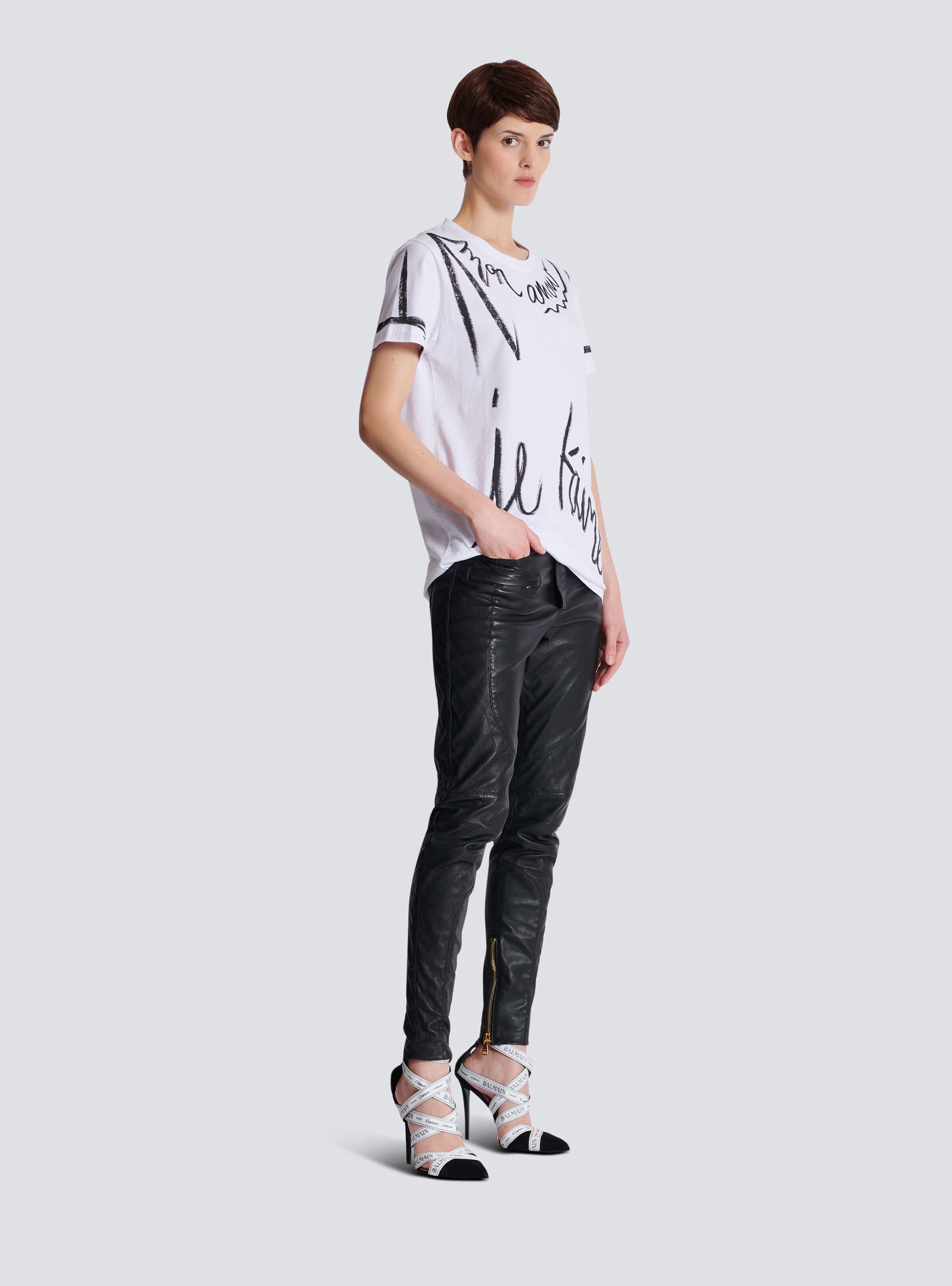 Short-sleeved T-shirt with "Je t'aime" print - 3