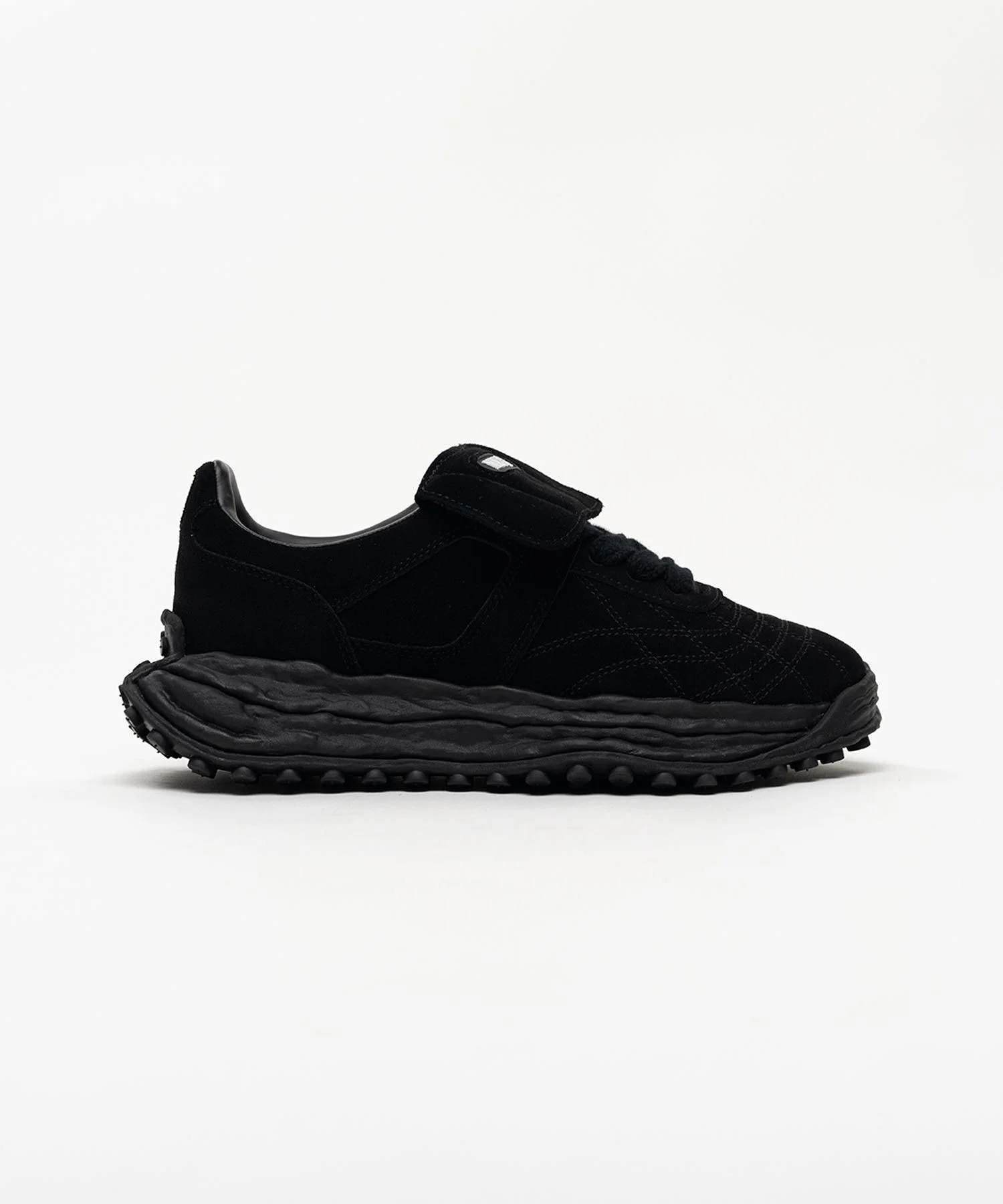 "SCOTT" OG Sole Suede Low-top Sneakers - 1