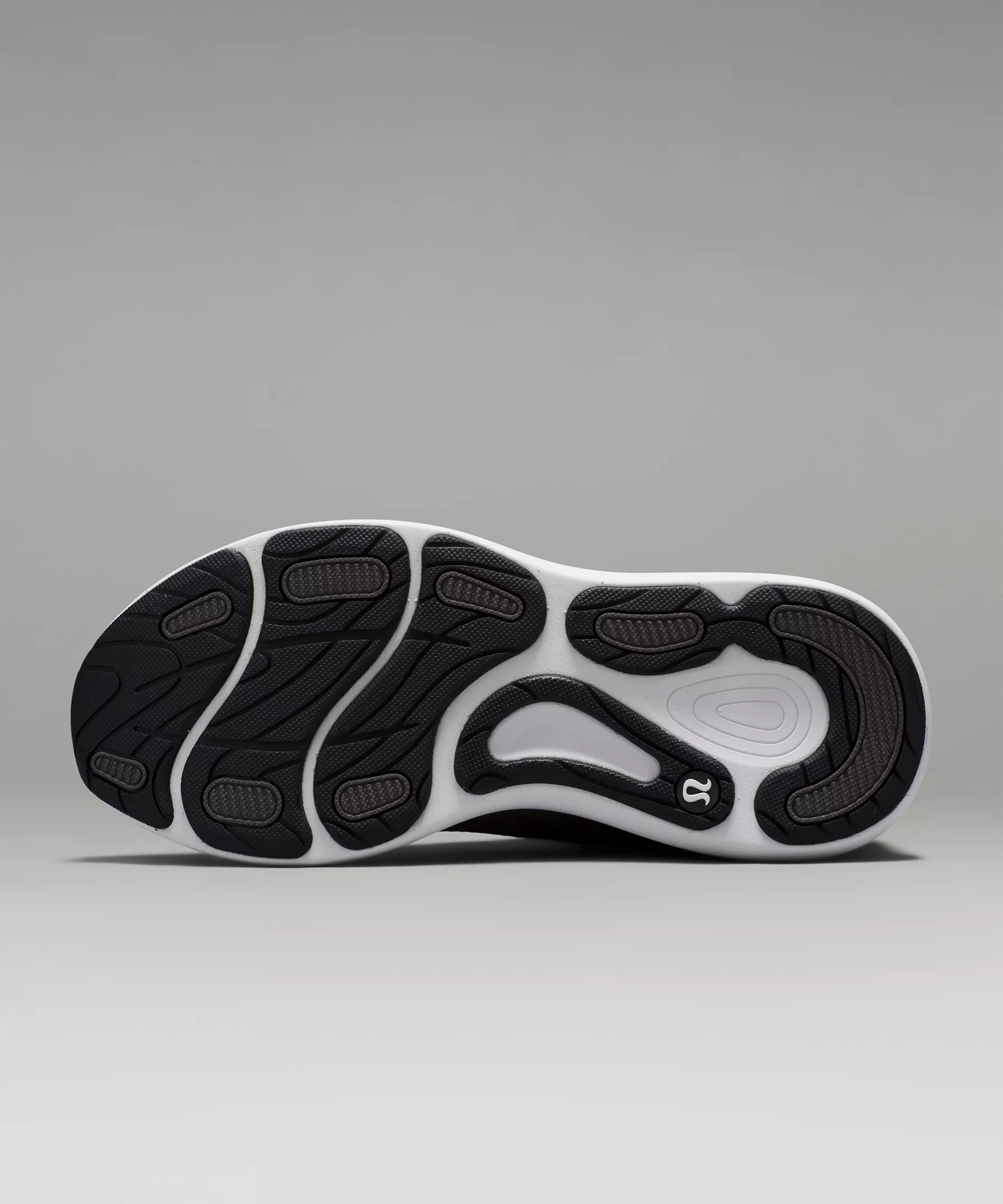 Women's Chargefeel Mid Workout Shoe - 7