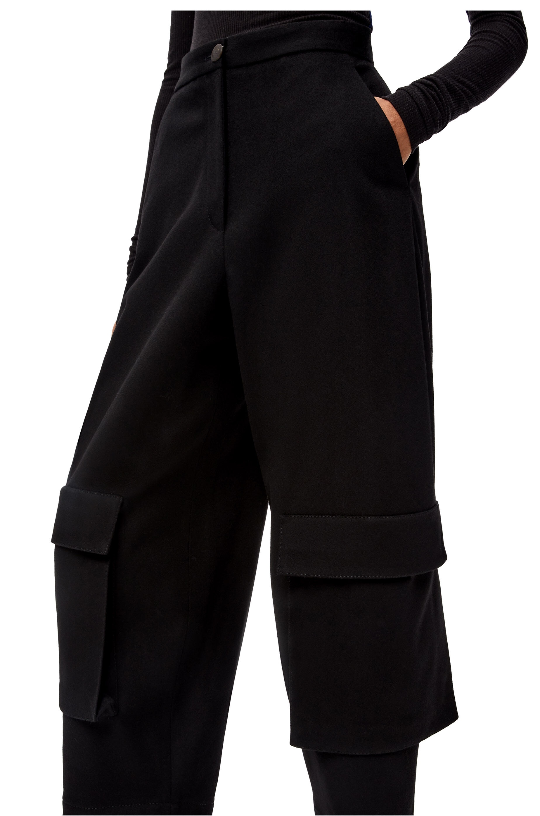Cargo trousers in wool - 5