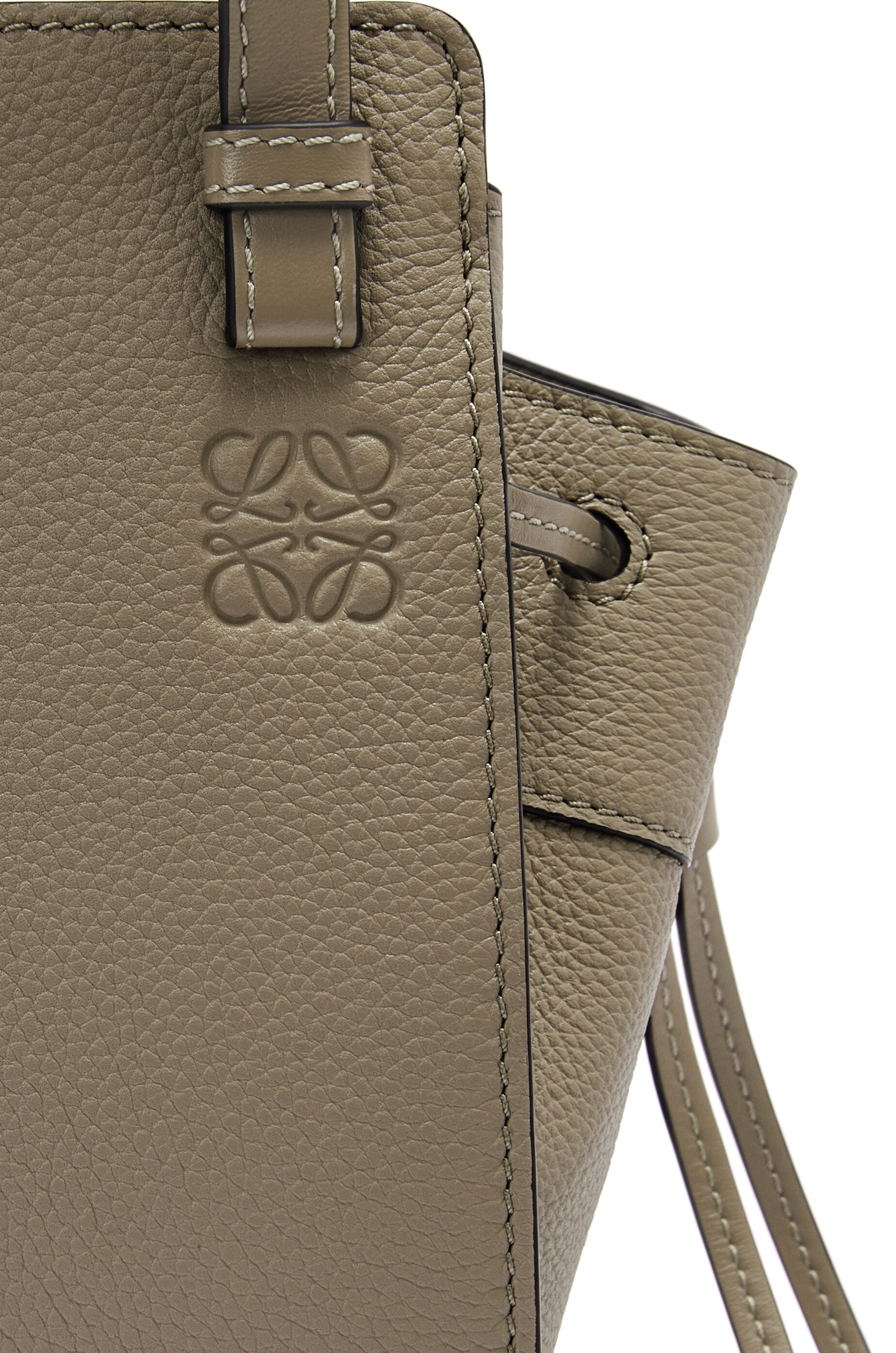 Mini Hammock drawstring in soft grained calfskin - 7