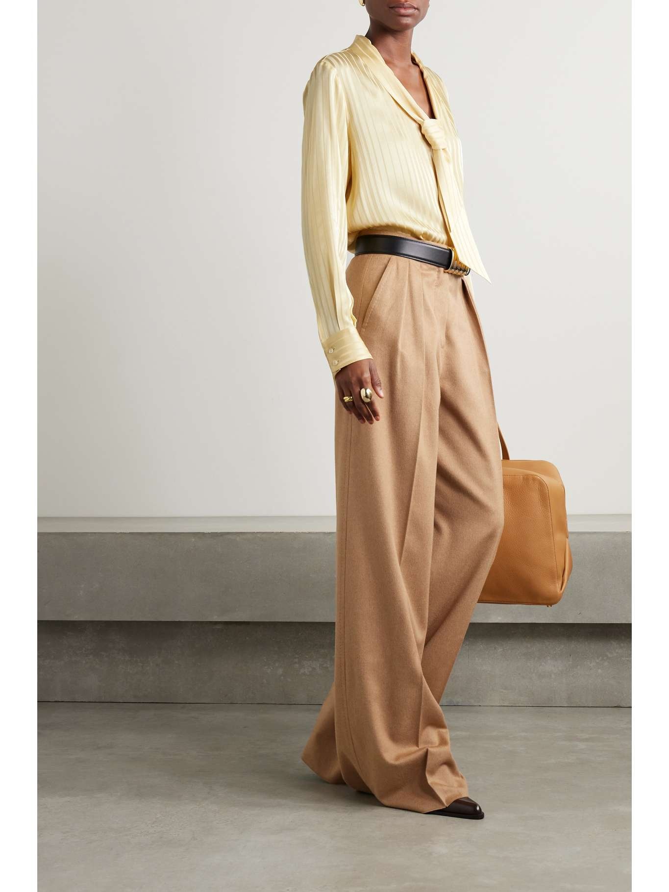 KHAITE The Small Julius leather belt | REVERSIBLE
