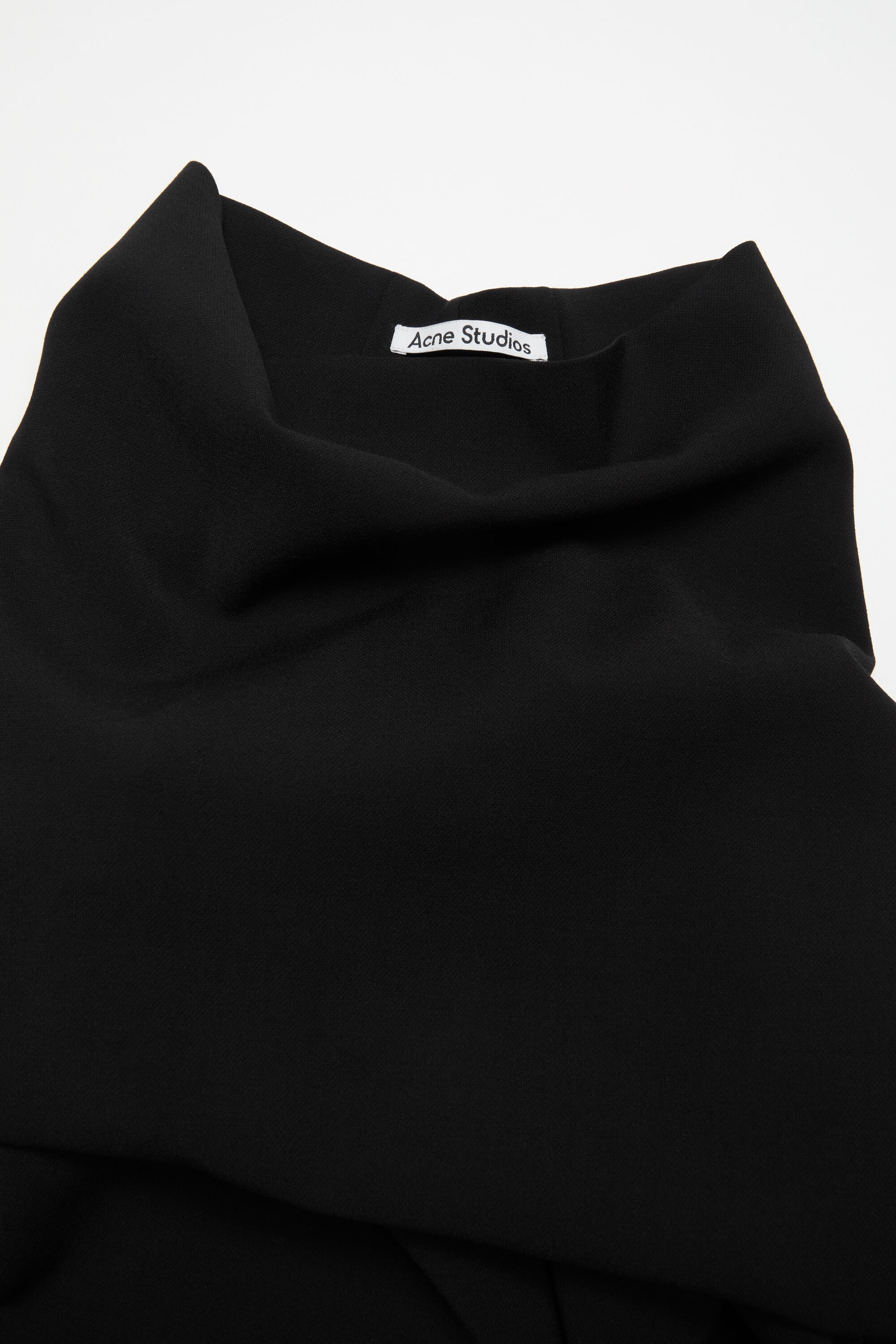High neckline blouse - Black - 4
