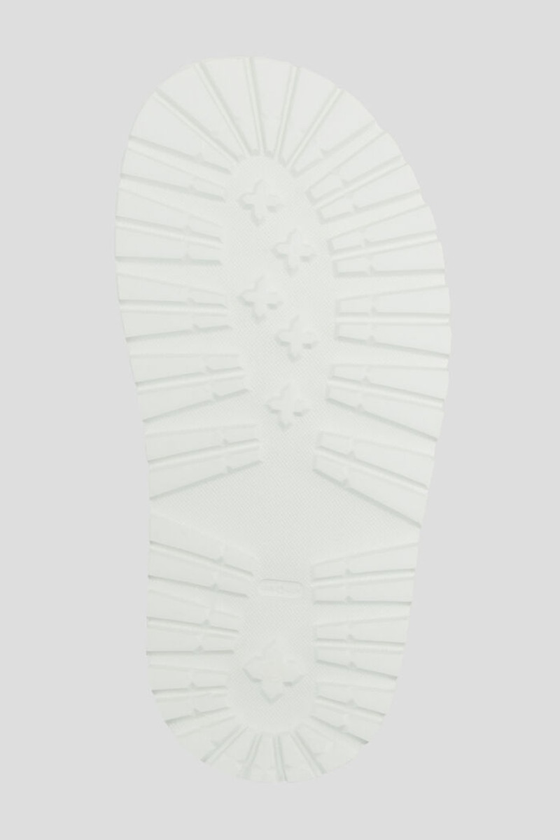 Granada Slides in Off-white 6