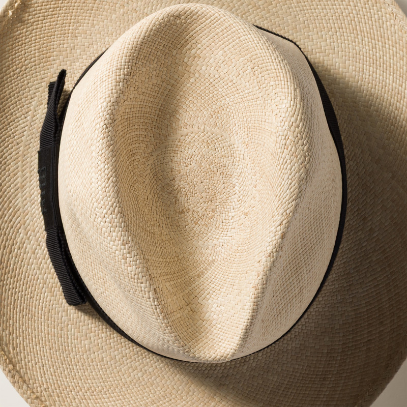 Miu Miu Raffia hat outlook