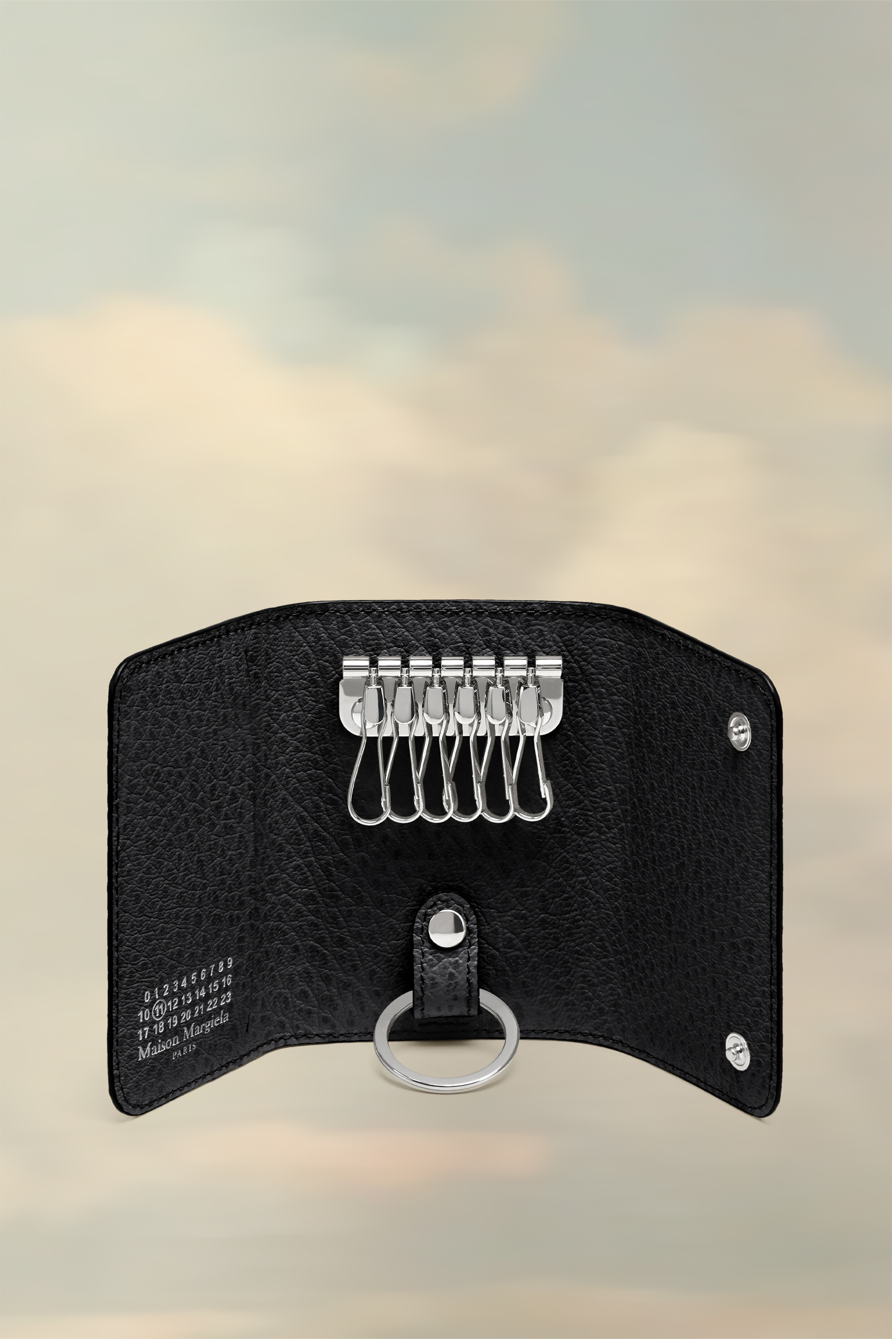 Four stitches key holder - 4