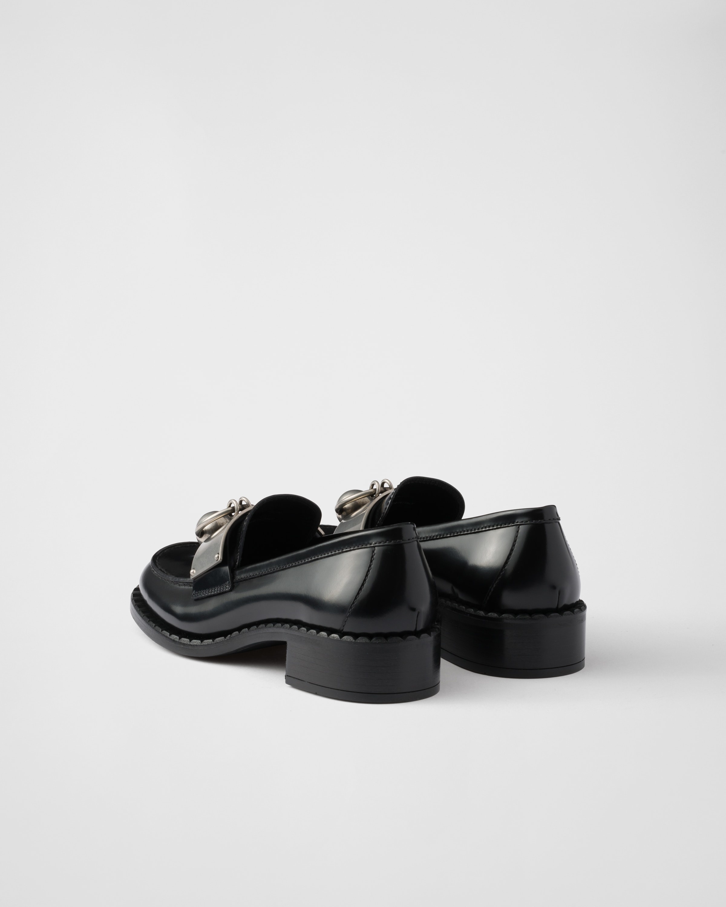 Brushed leather loafers - 5