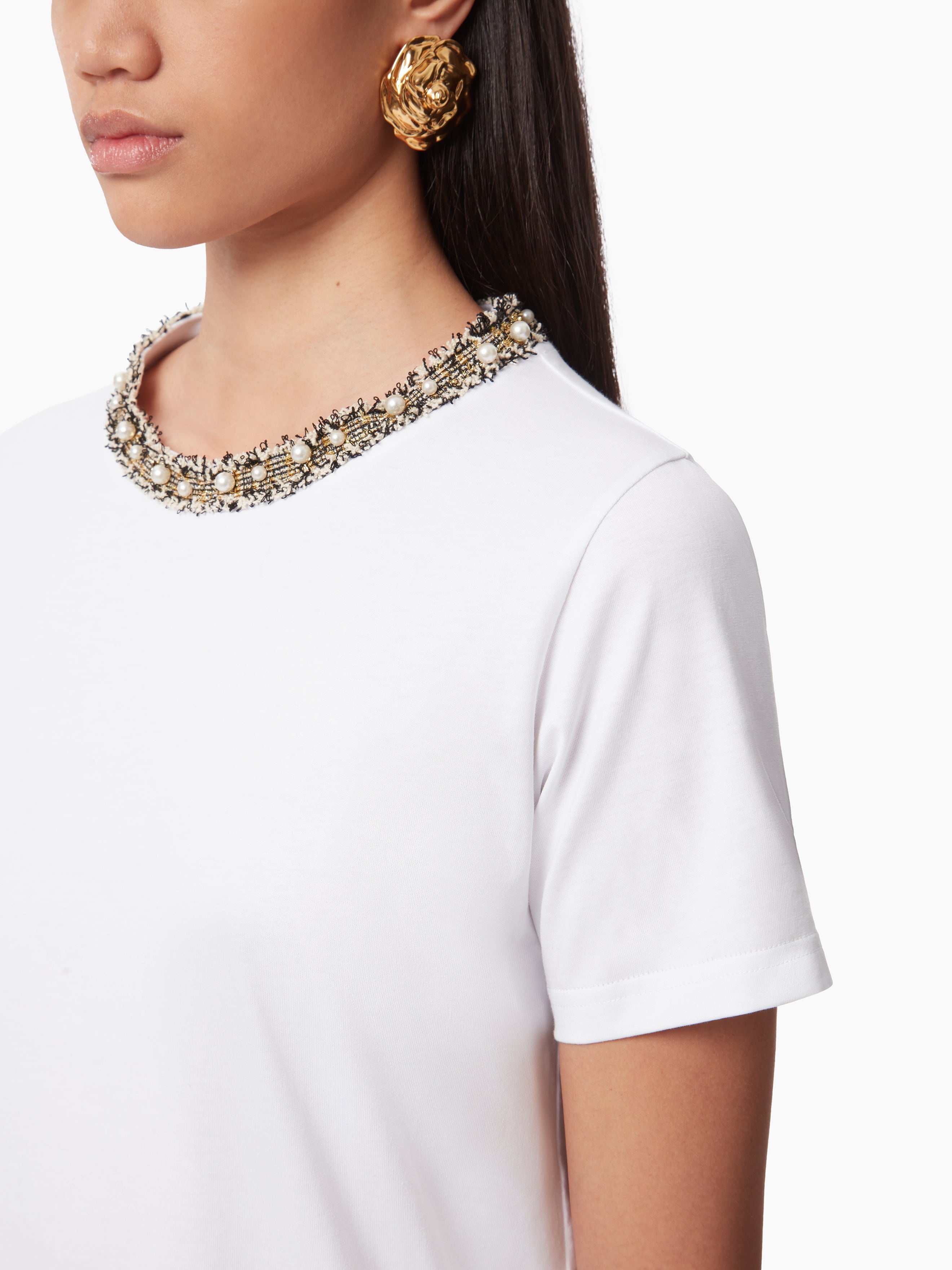 BEADED NECKLINE T-SHIRT - 3