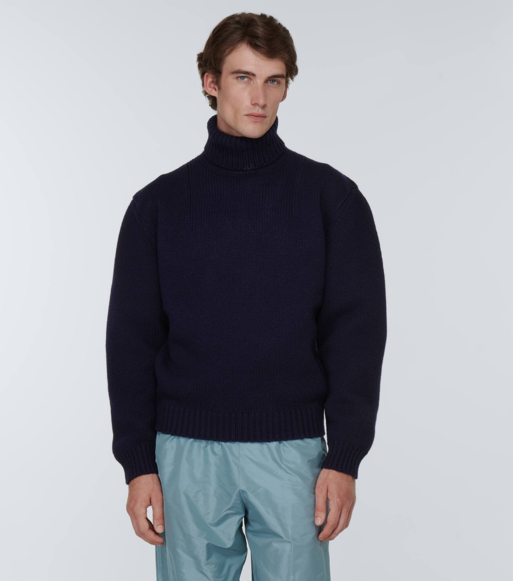 Wool turtleneck sweater - 3