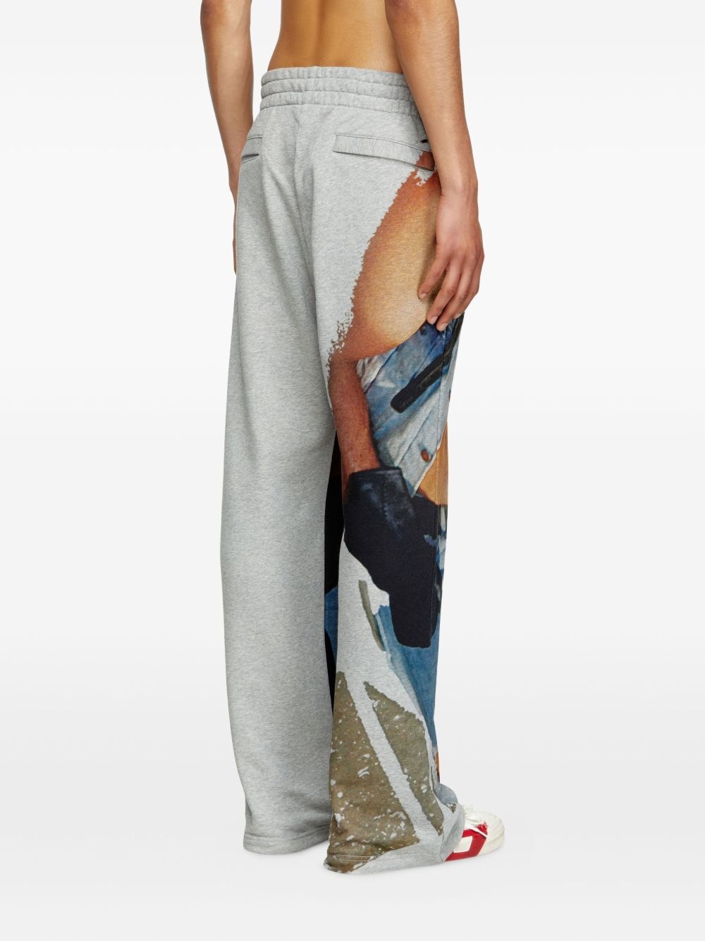 x Tom of Finland Foundation graphic-print trousers - 5
