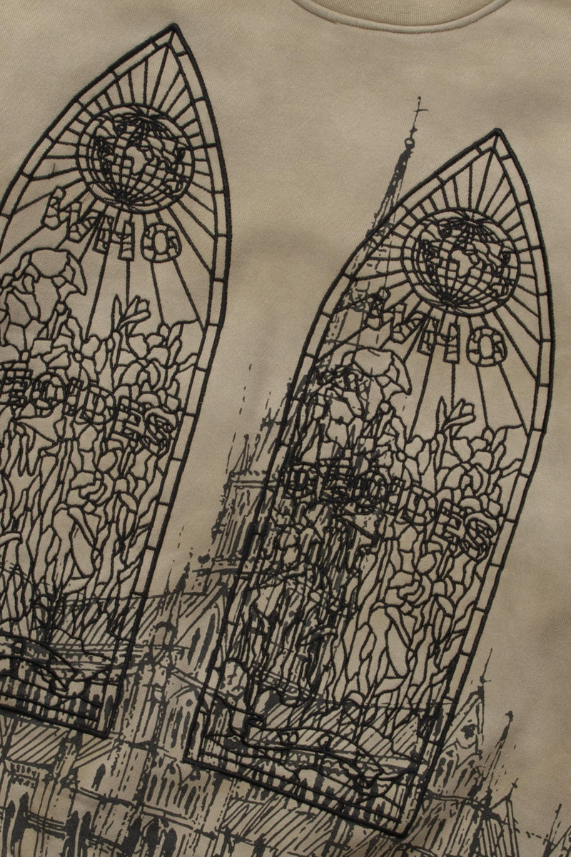 WHO DECIDES WAR CATHEDRAL PULLOVER outlook