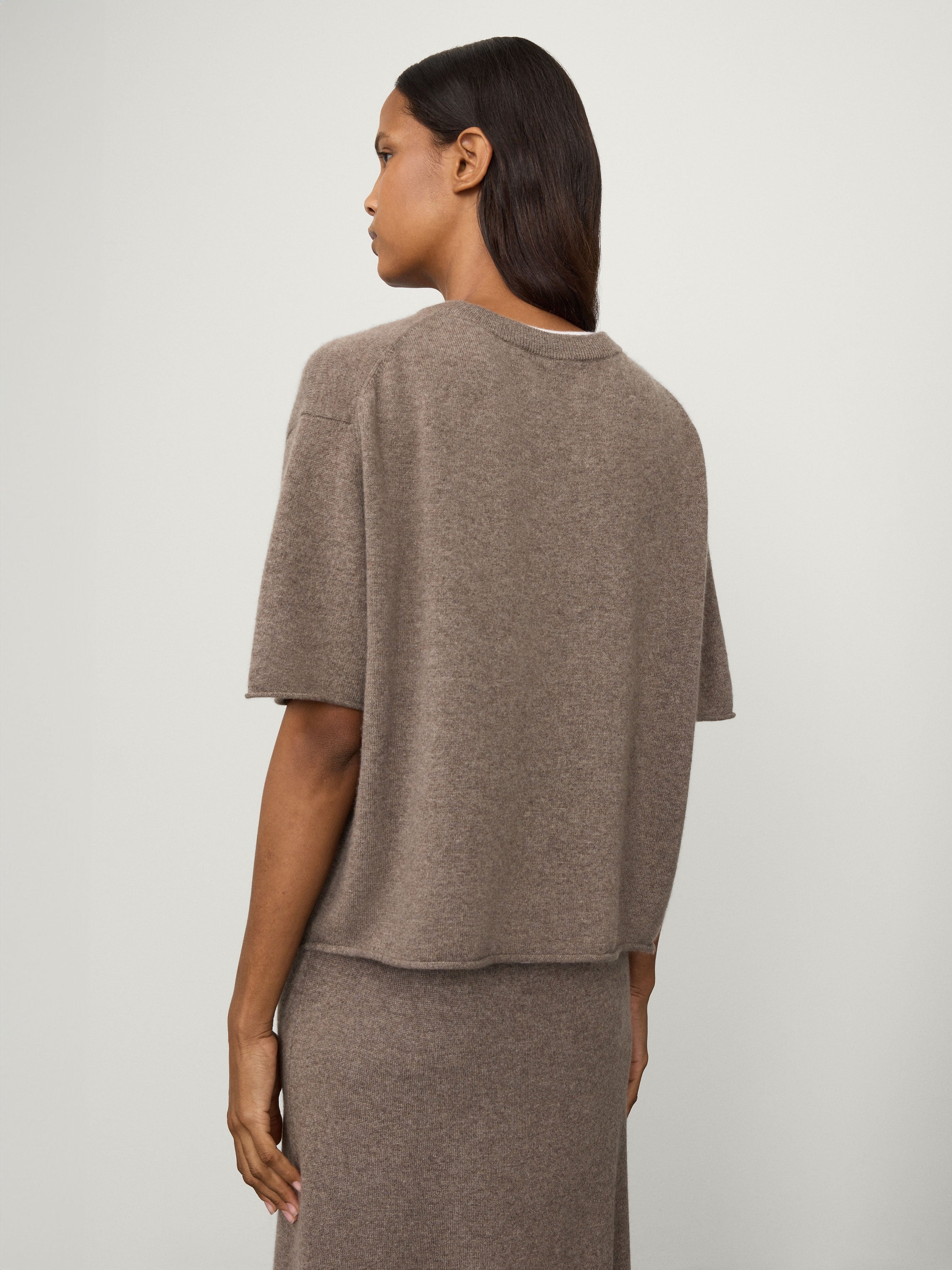 The Cila T-shirt - 4