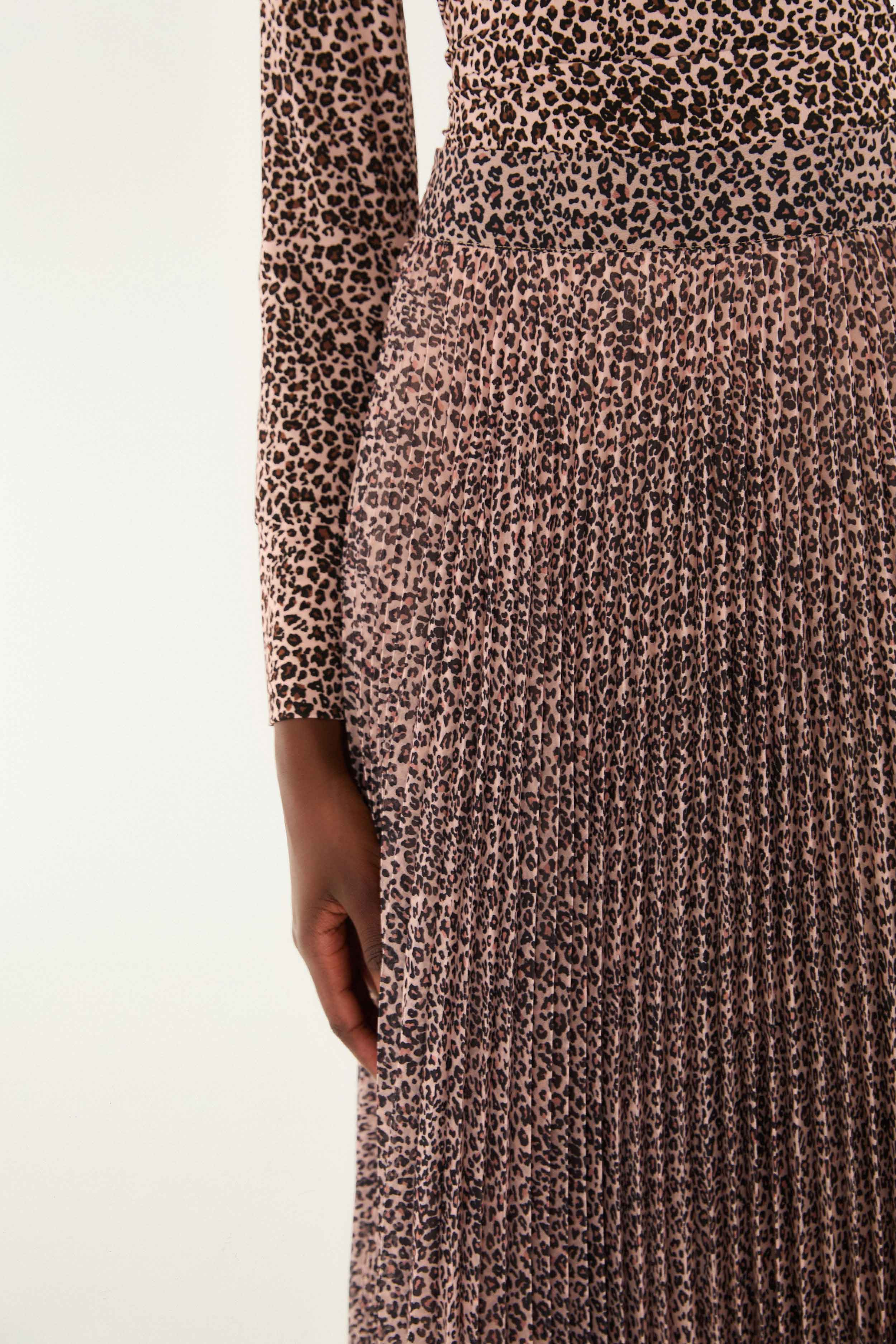 Pink Baby Leopard Pleated Maxi Skirt - 4