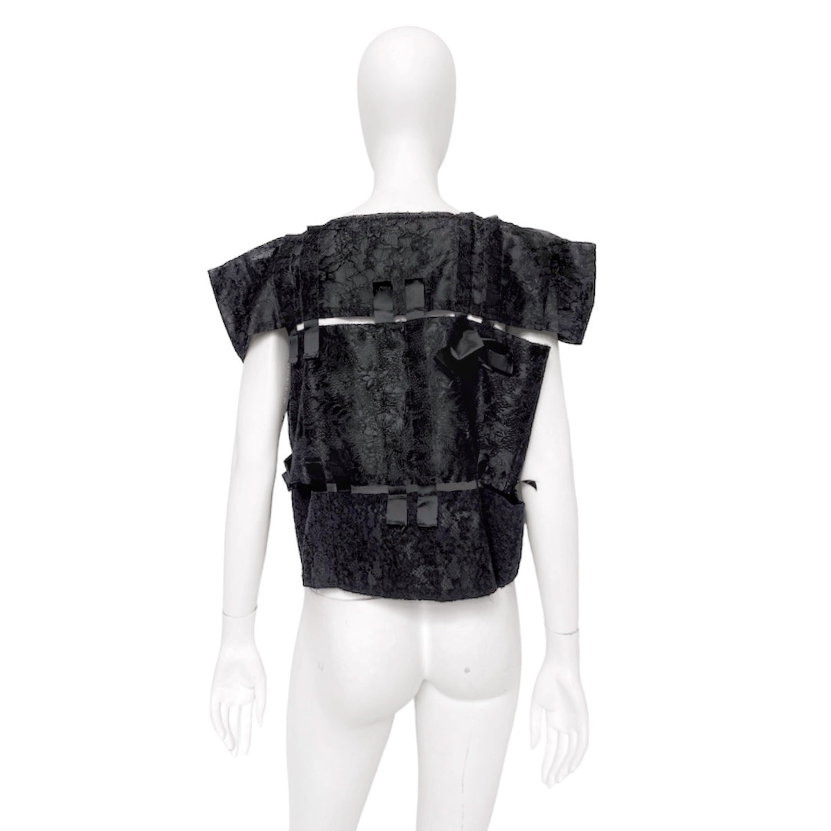 Comme des Garçons Fall 2015 Floral Lace top with Ribbons - 5