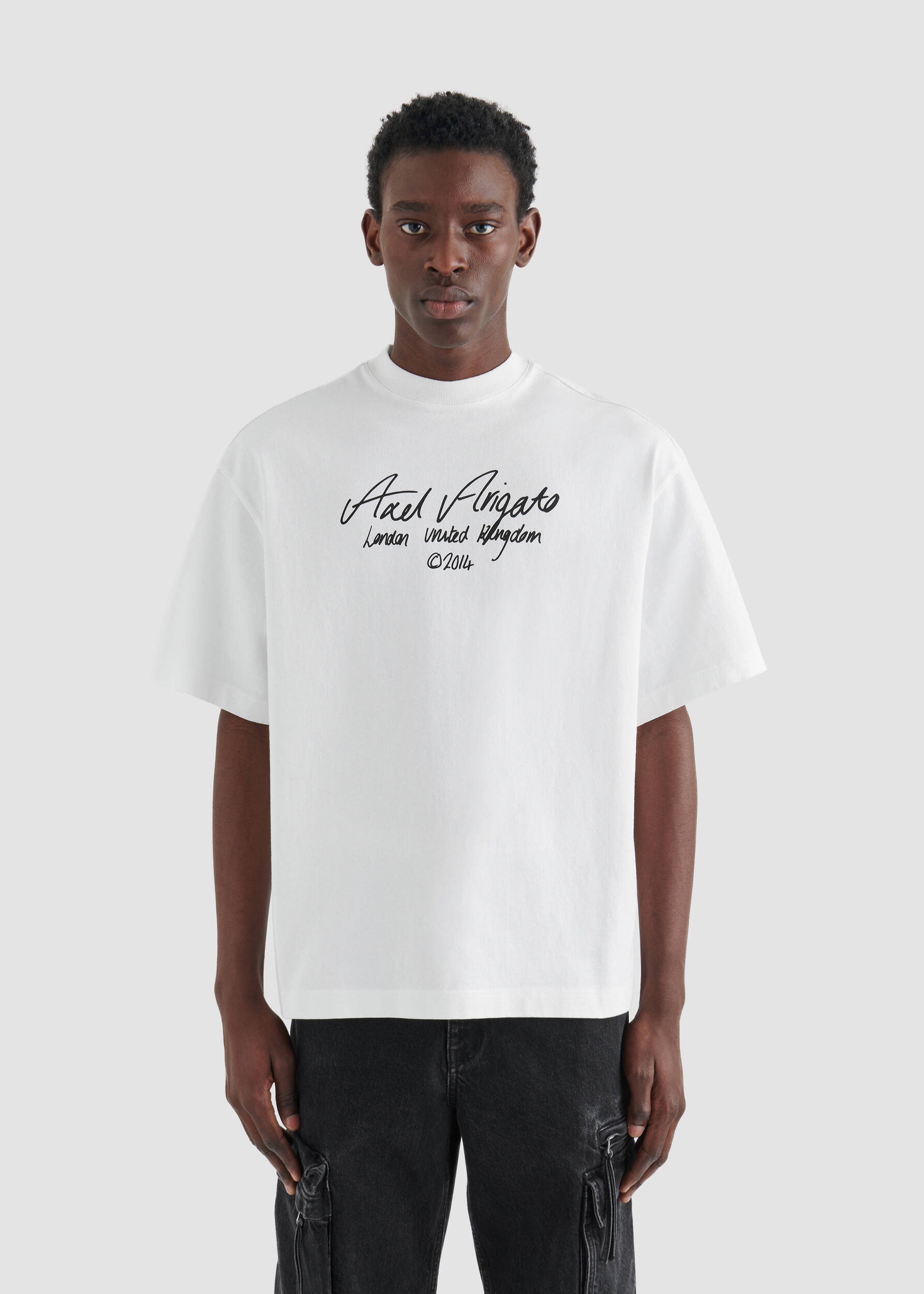 Essential T-Shirt - 2