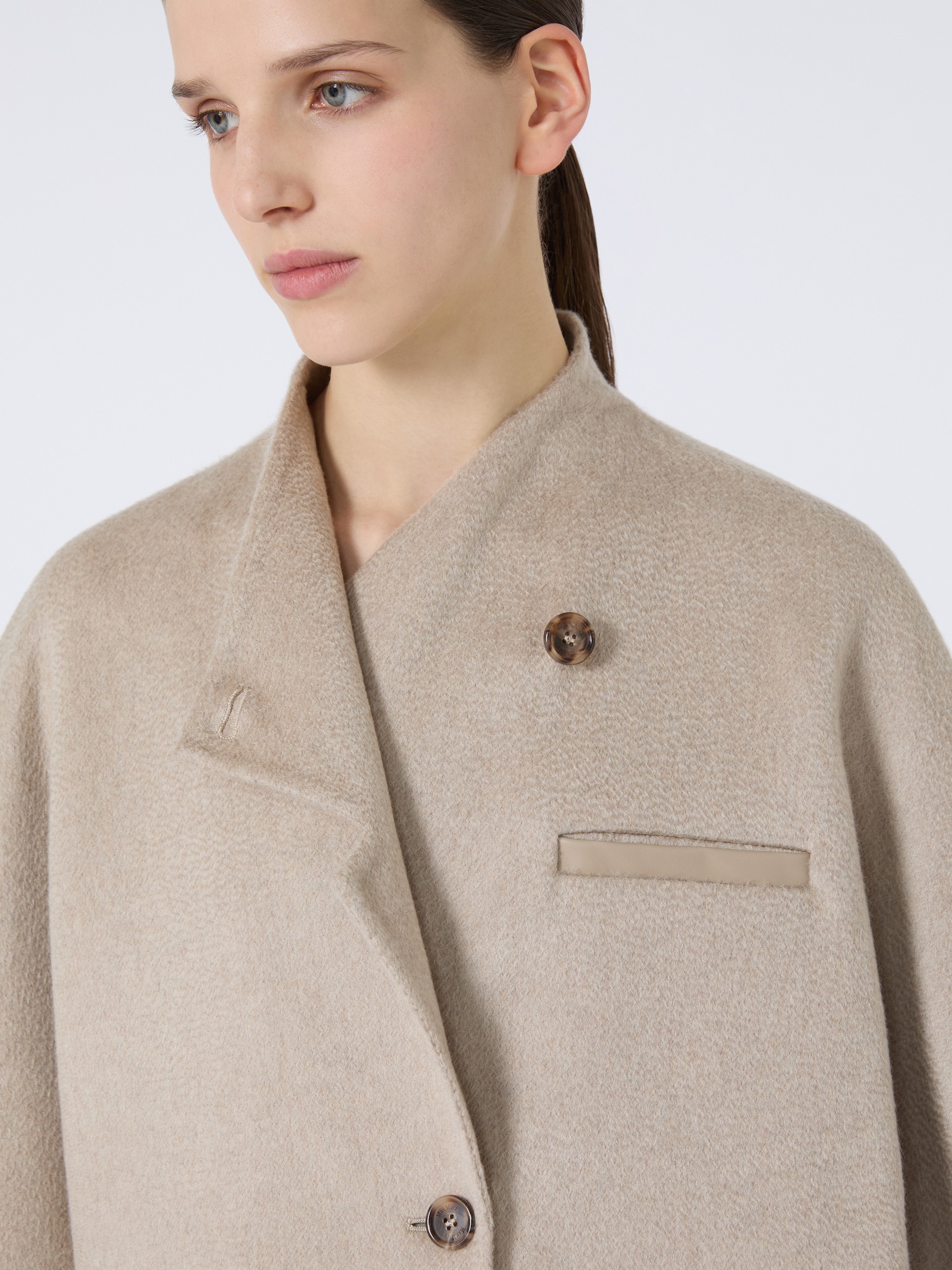 ANDALO Long cropped cape in cashmere drap - 5
