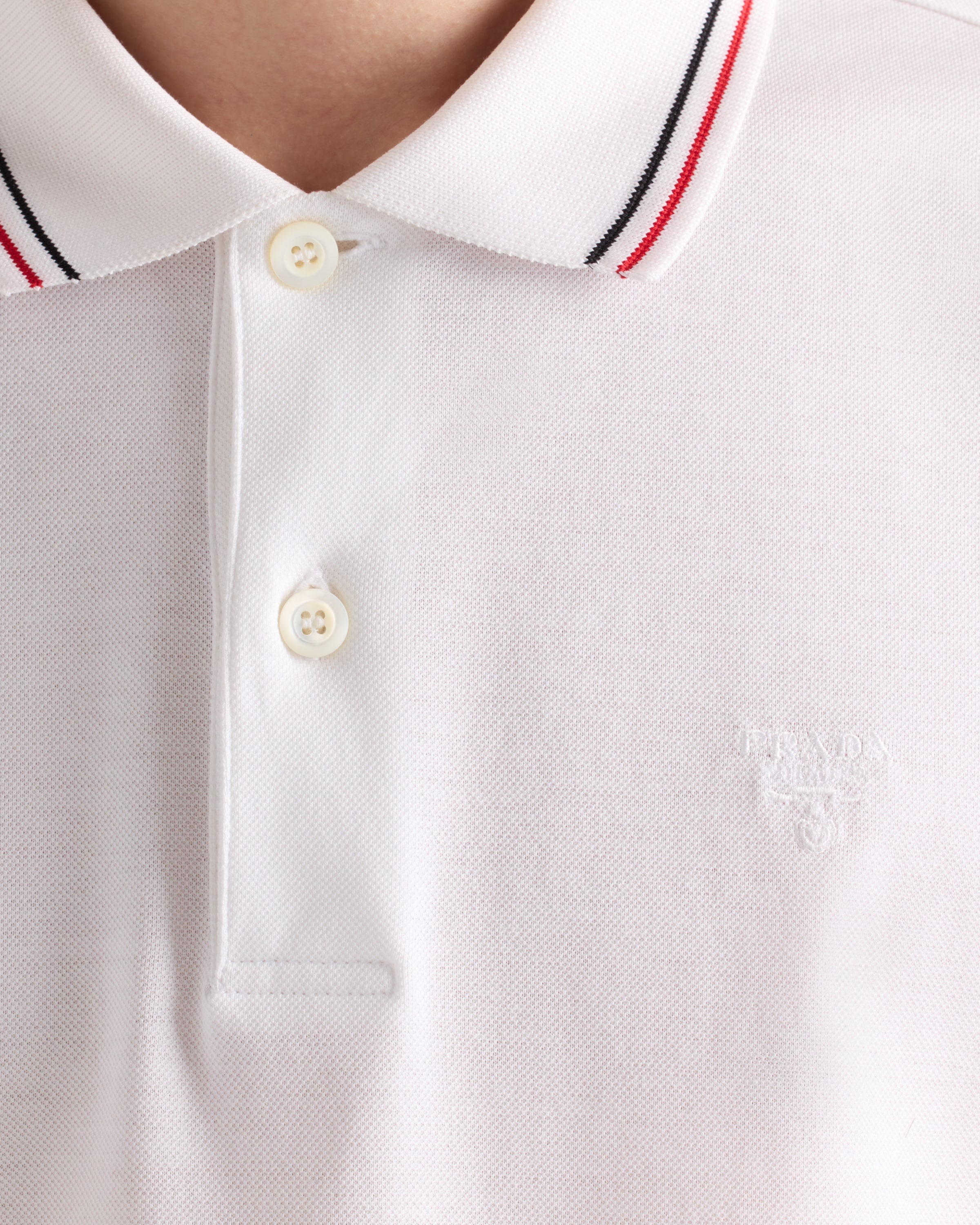 Short-sleeved piqué polo shirt - 6