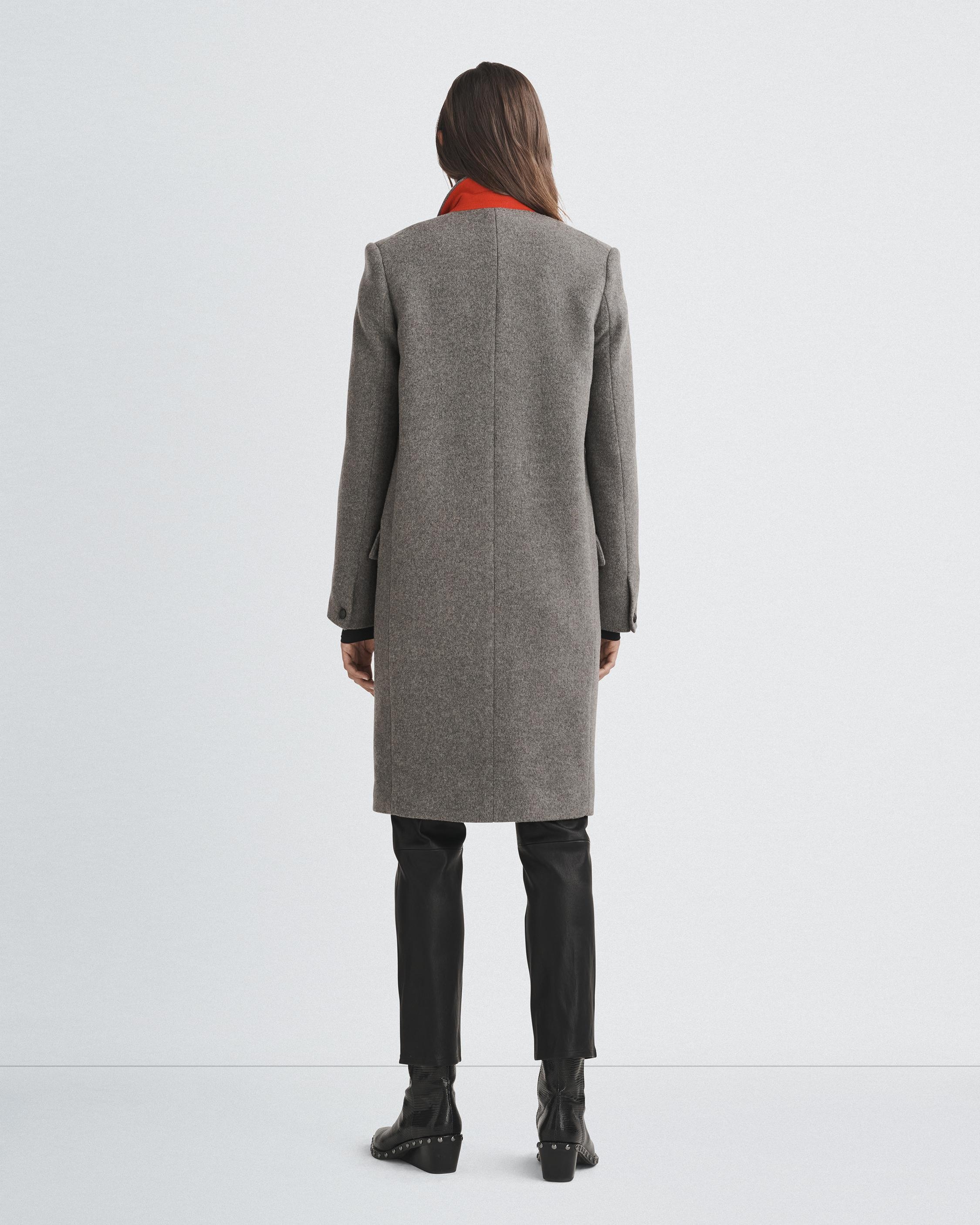 Ava Italian Wool Coat
Classic Fit Coat - 5