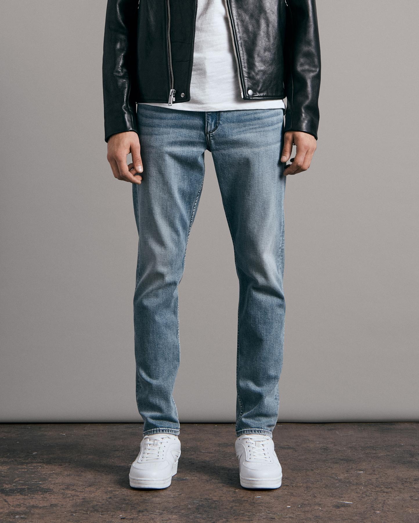 Fit 2 - Rutland
Slim Fit Mid Indigo Authentic Stretch Jean - 1
