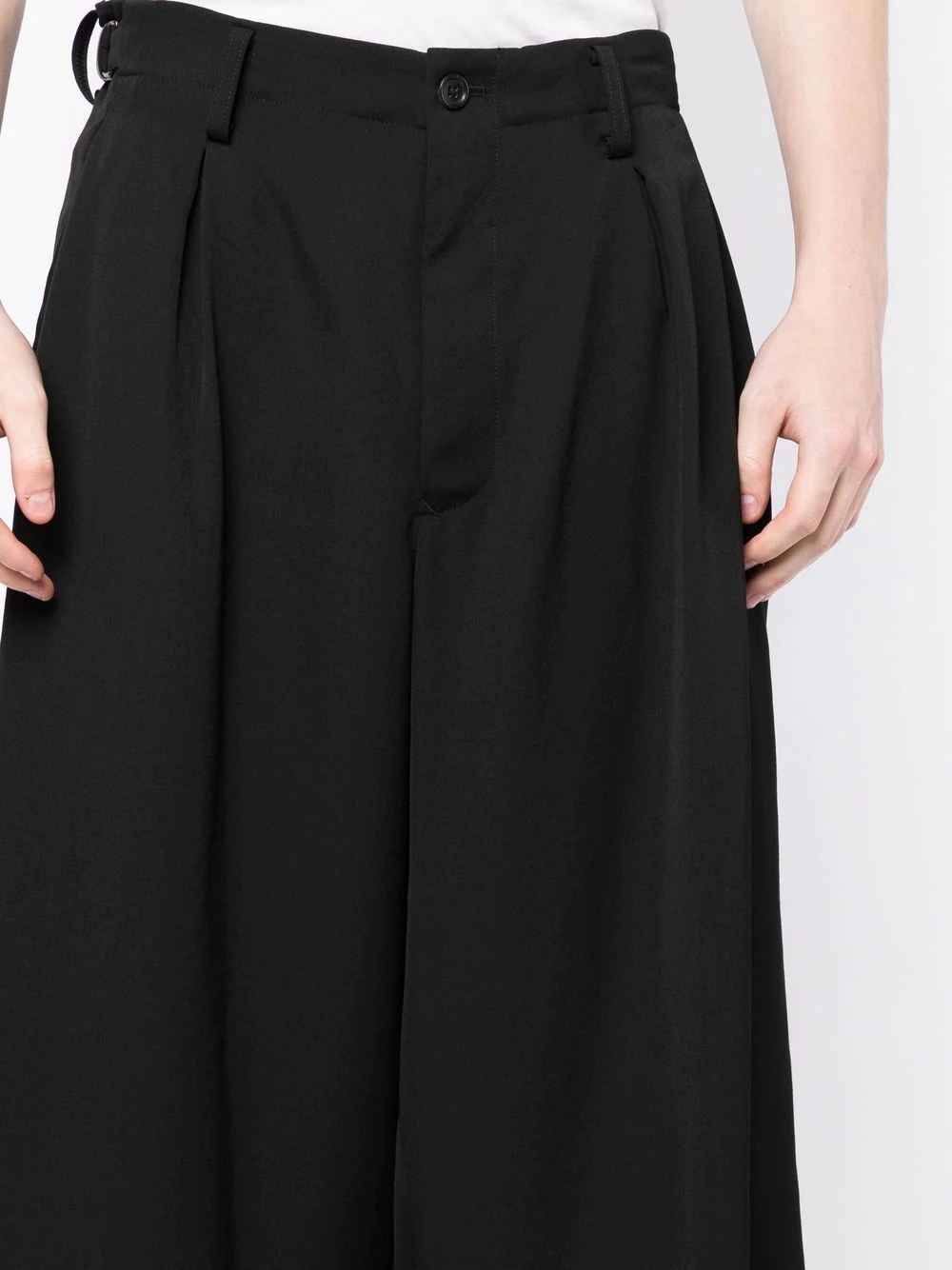 wide-leg cropped wool trousers - 5