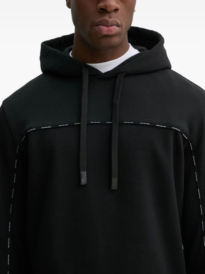 contrast-stitch hoodie 3