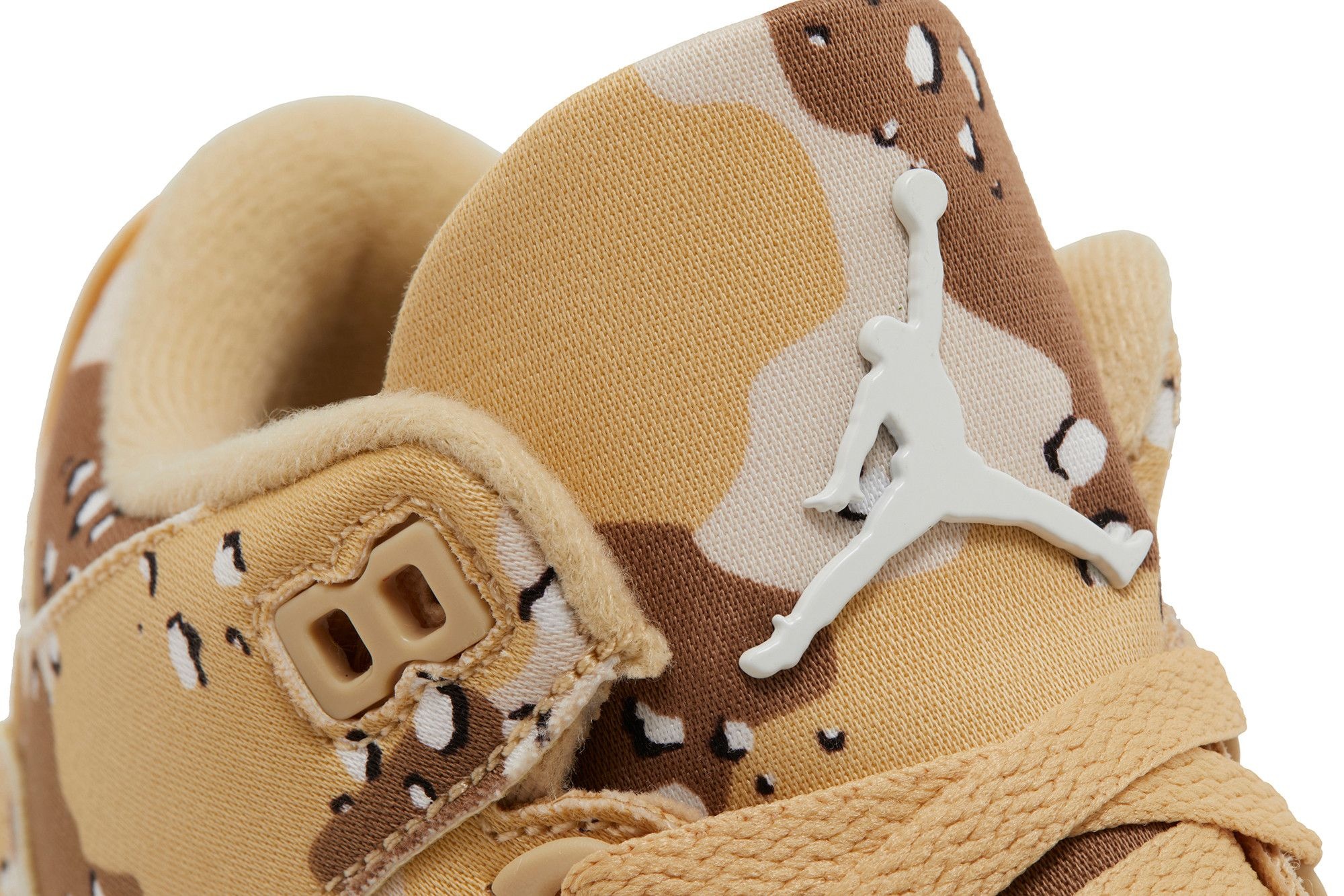 WNBA x Wmns Air Jordan 3 Retro 'Desert Camo' - 9